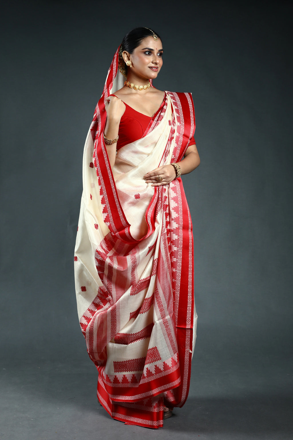 Offwhite Bengal Handloom Tussar Saree with Blouse Piece