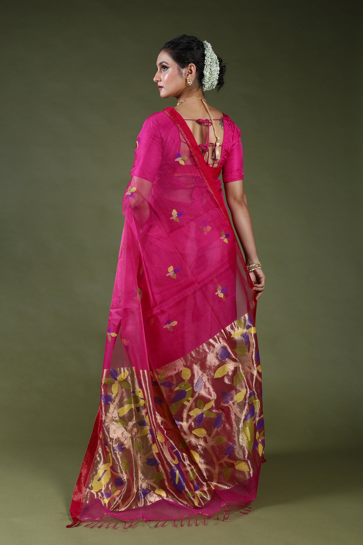 Rani Semi Muslin Jamdani Saree With Blouse Piece
