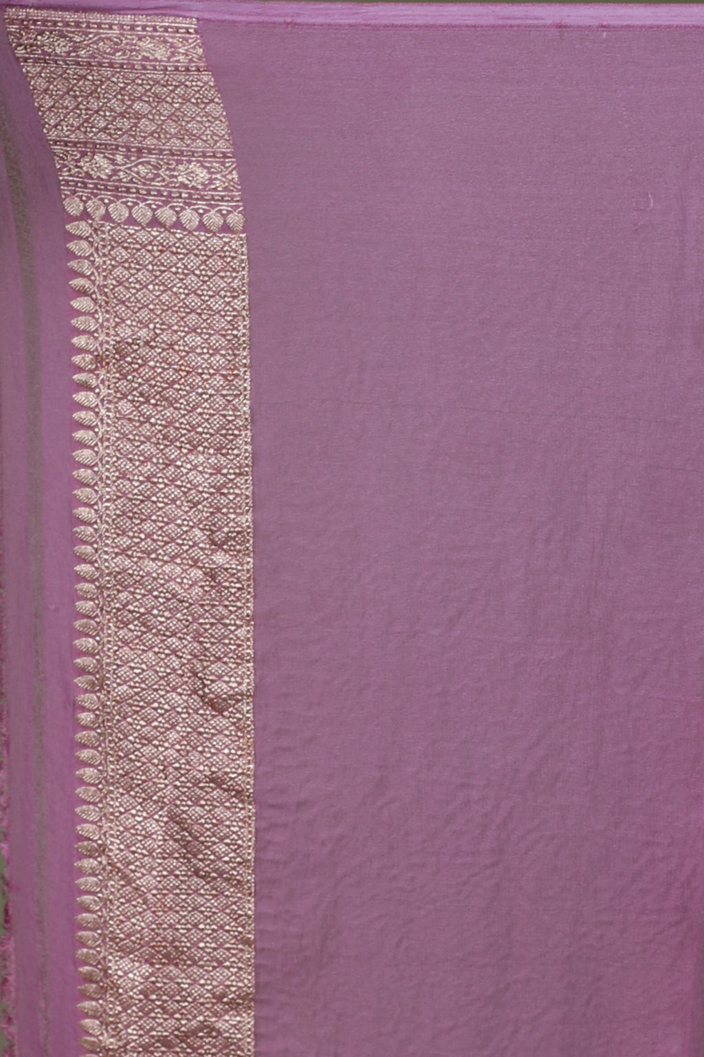 Dusty Lavender Pure Georgette Saree With Blouse Piece