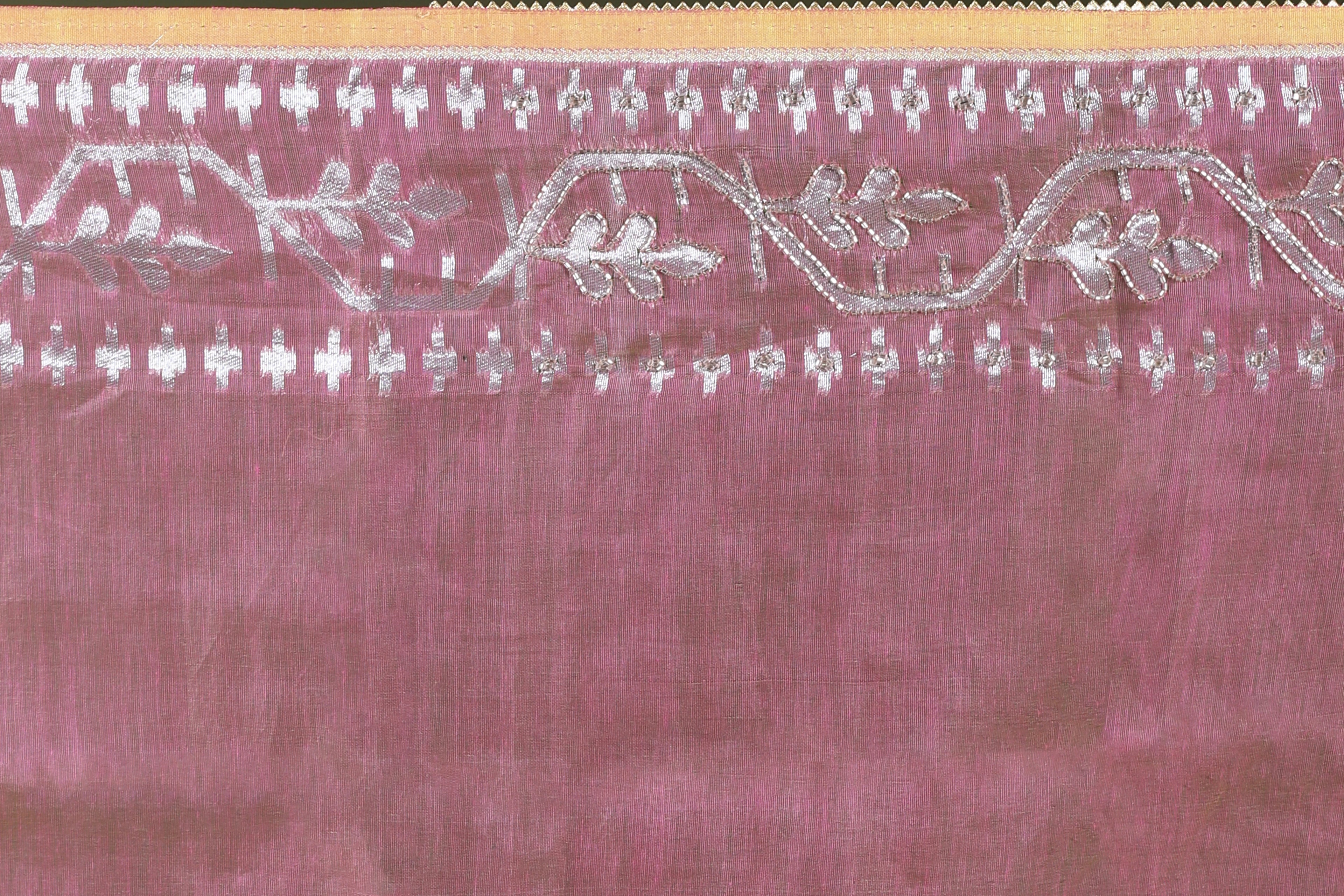 Peach Pink Karchupi Jamdani Saree With Blouse Piece