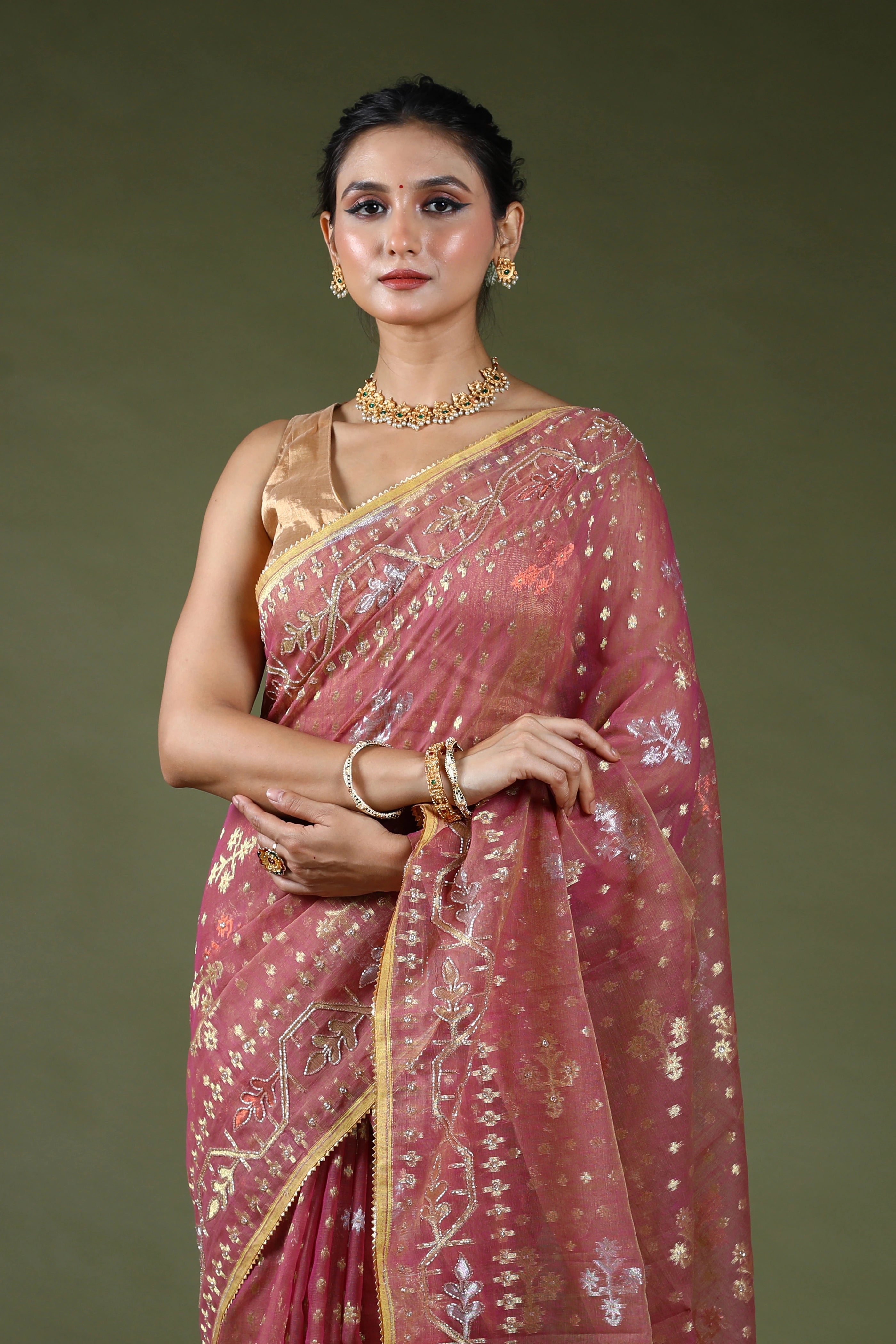 Mauve Karchupi Jamdani Saree With Blouse Piece