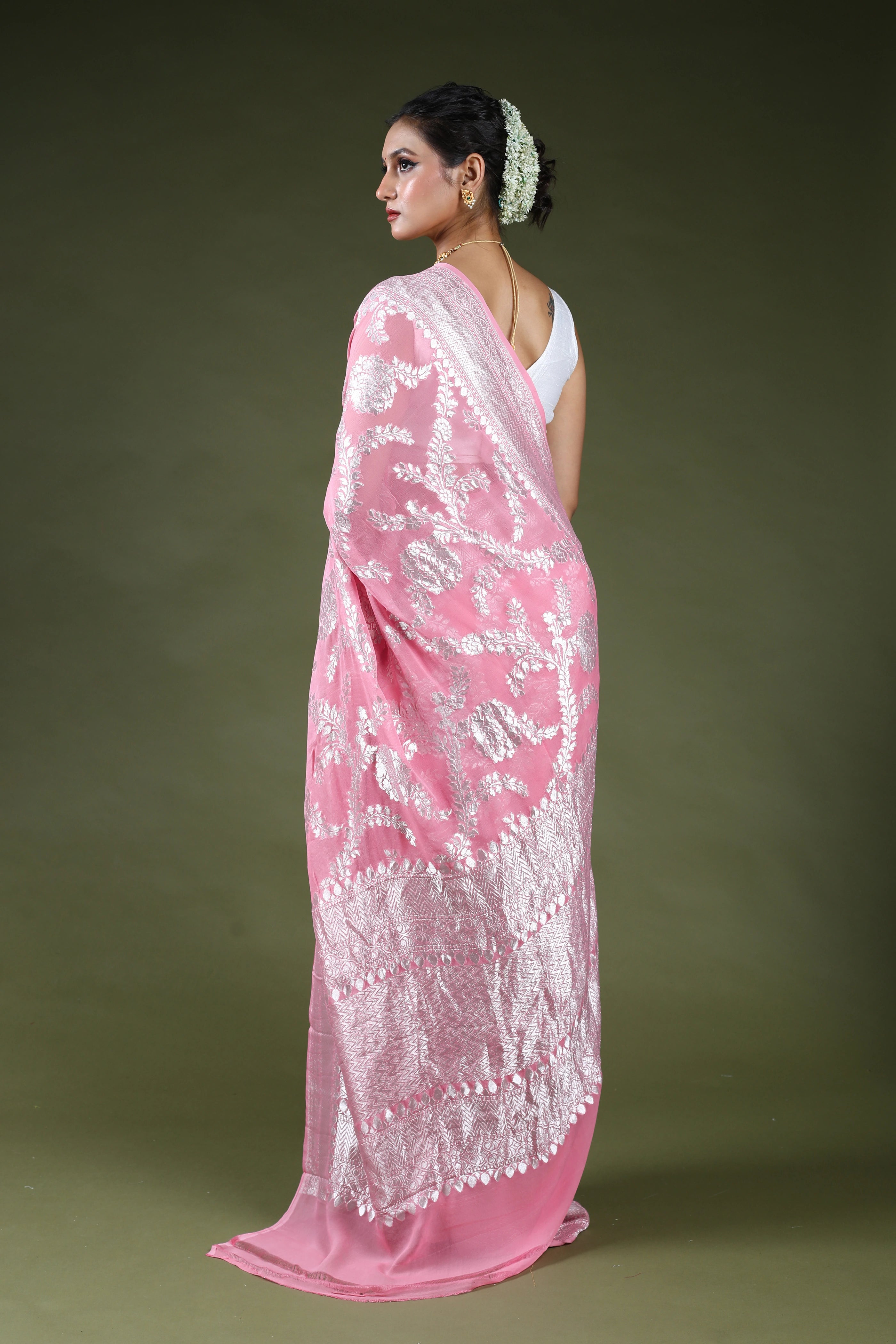 Baby Pink Pure Georgette Saree With Blouse Piece