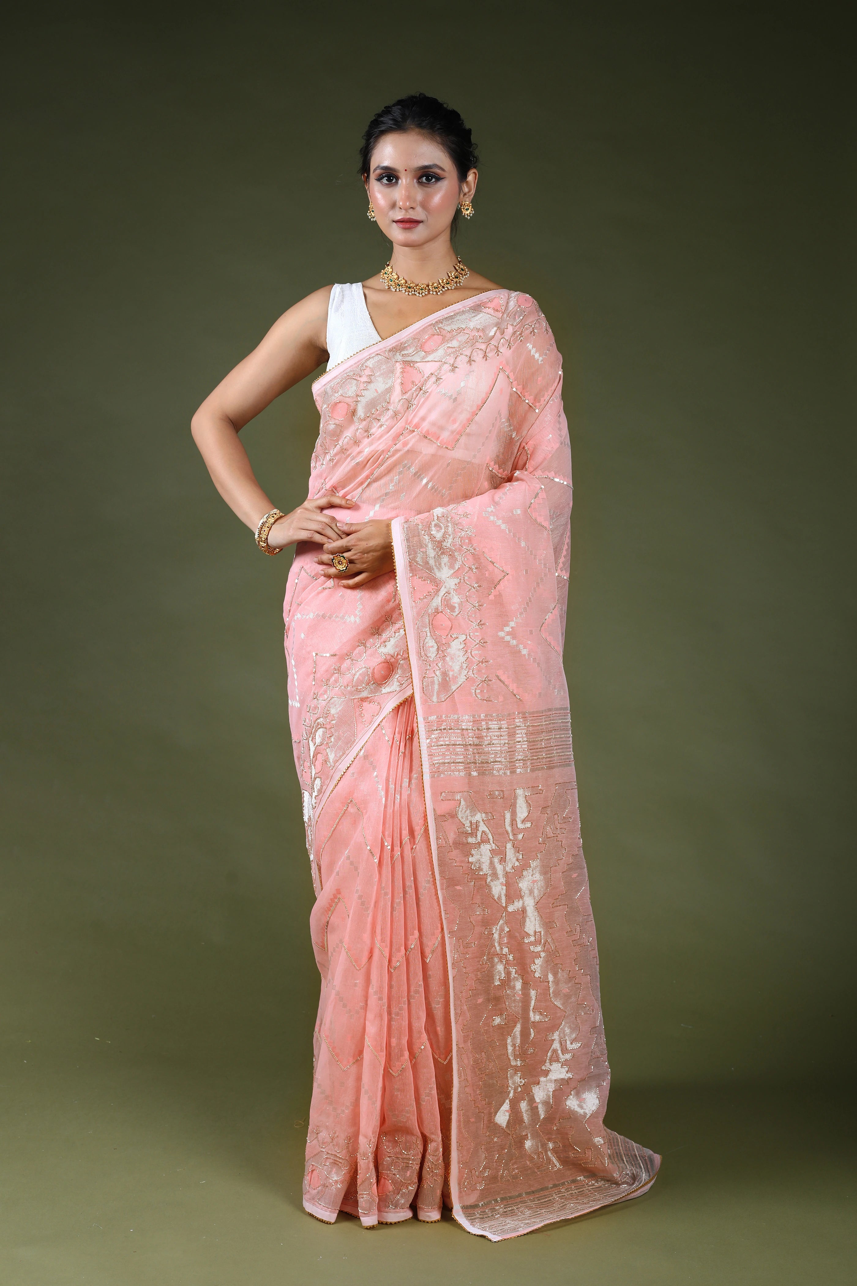 Light Peach Karchupi Jamdani Saree With Blouse Piece