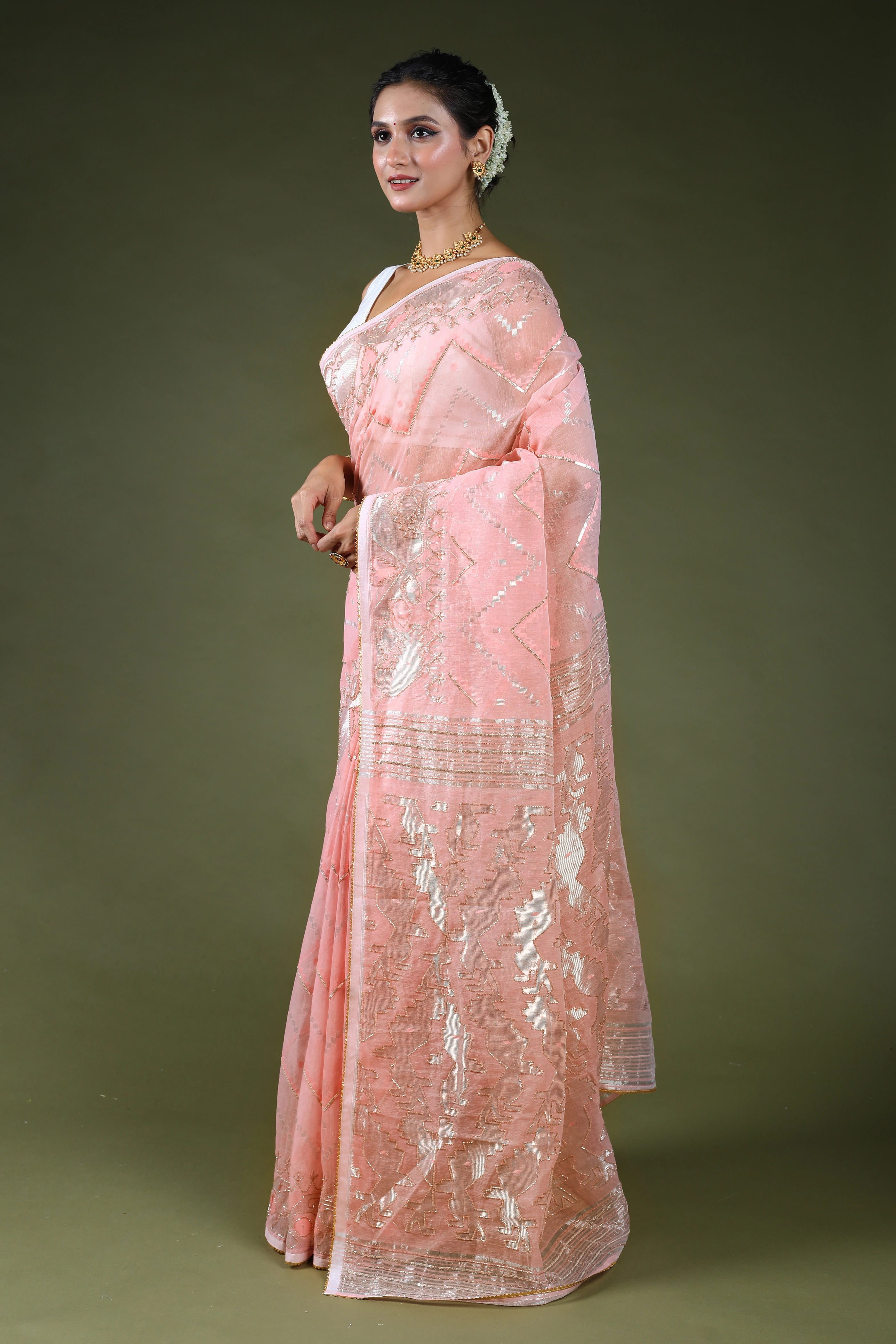 Light Peach Karchupi Jamdani Saree With Blouse Piece