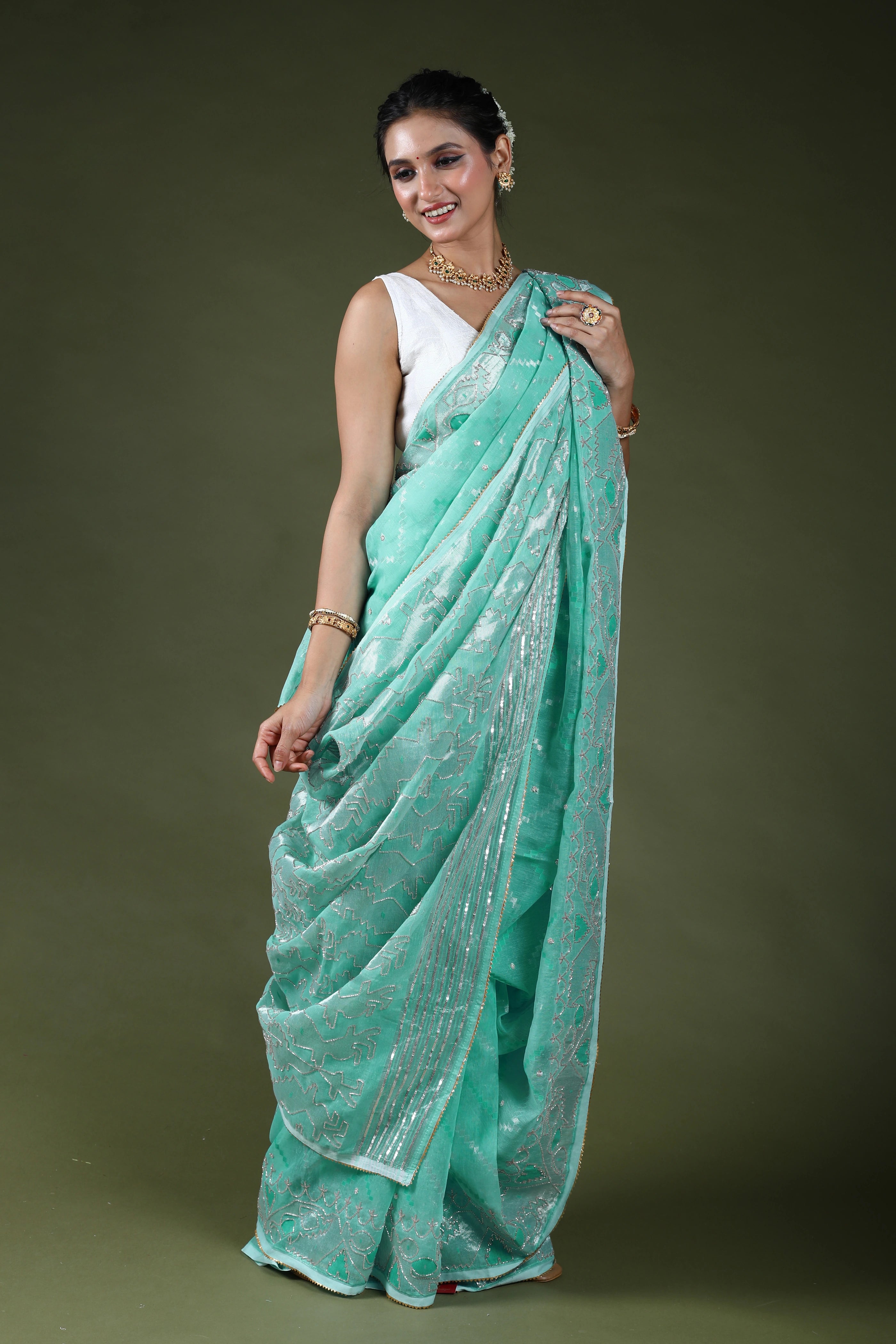 Ice Blue Karchupi Jamdani Saree With Blouse Piece