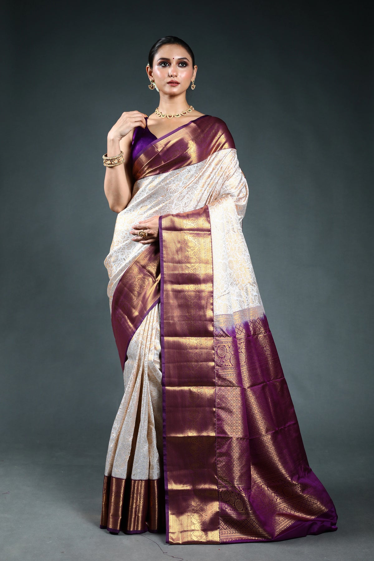 Kanjivaram Semi Saree - White with Brocade Zari Work (2)