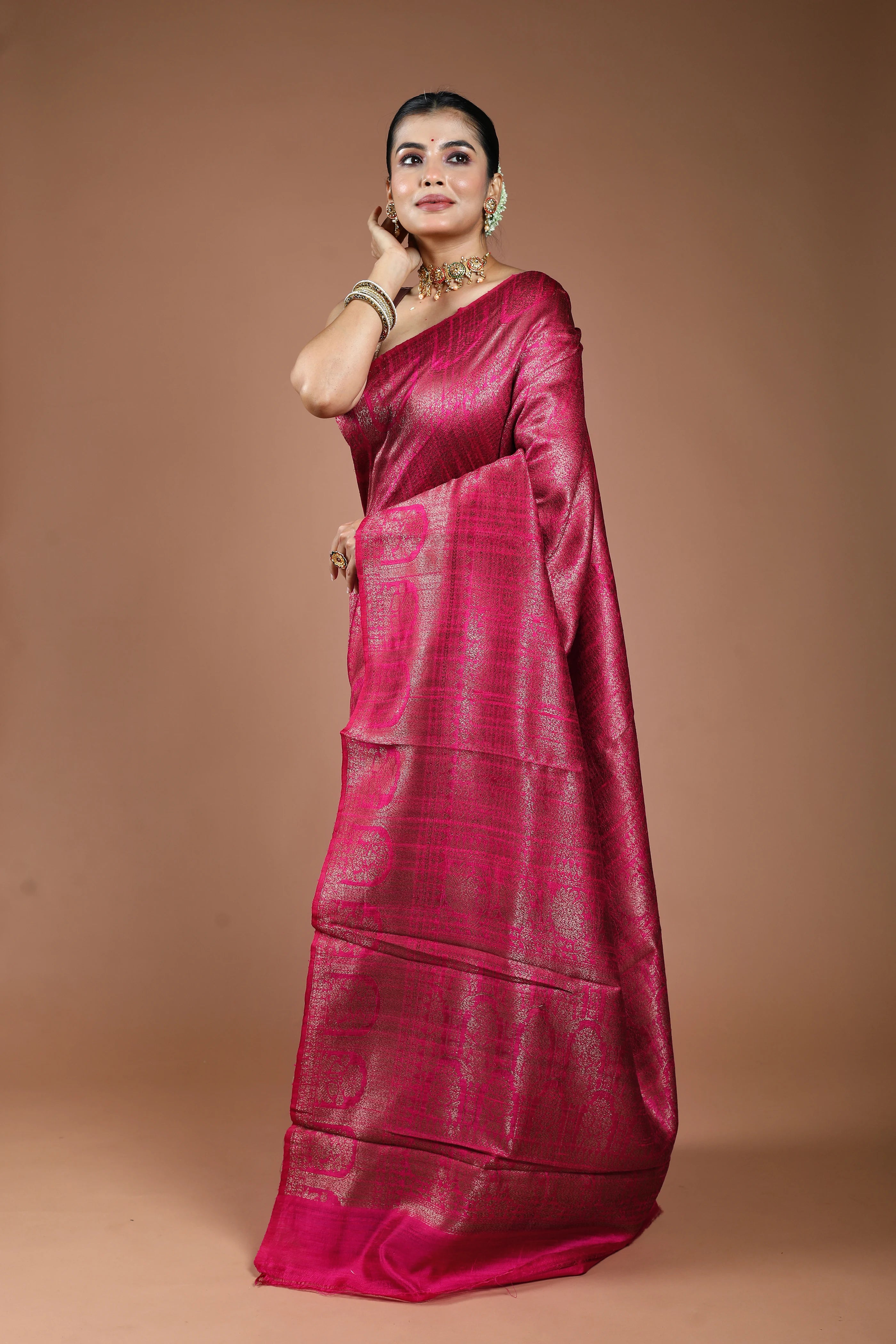 Rani Raw Silk Banarasi Saree With Blouse Piece