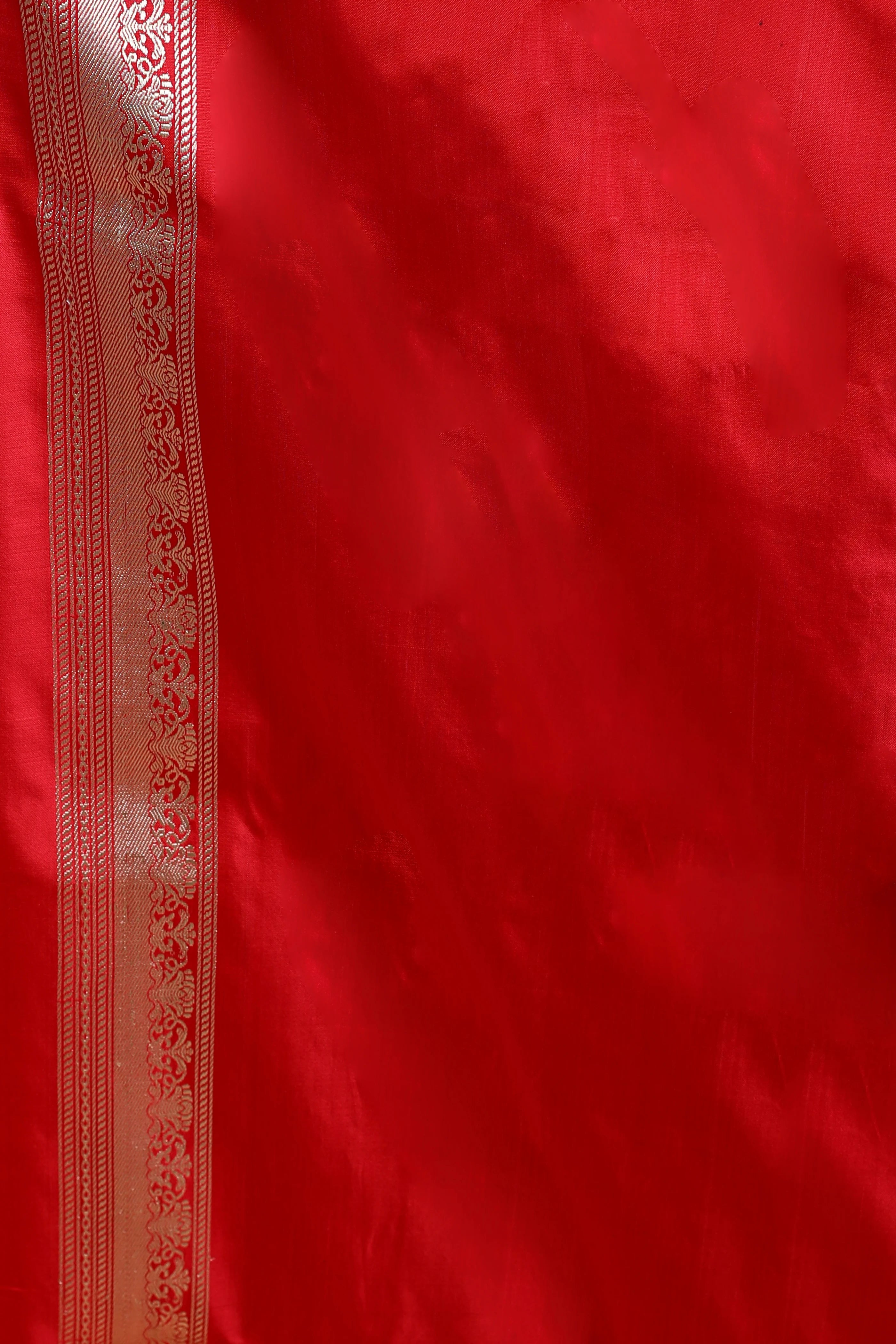 Red Pure Katan With Sleeve Border Saree With Blouse Piece