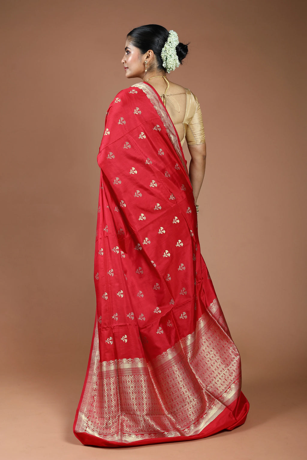 Red Pure Katan With Sleeve Border Saree With Blouse Piece