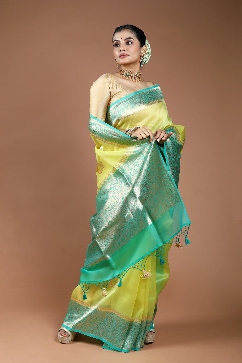 Lemon Green Pure Kora Banarasi Saree With Blouse Piece