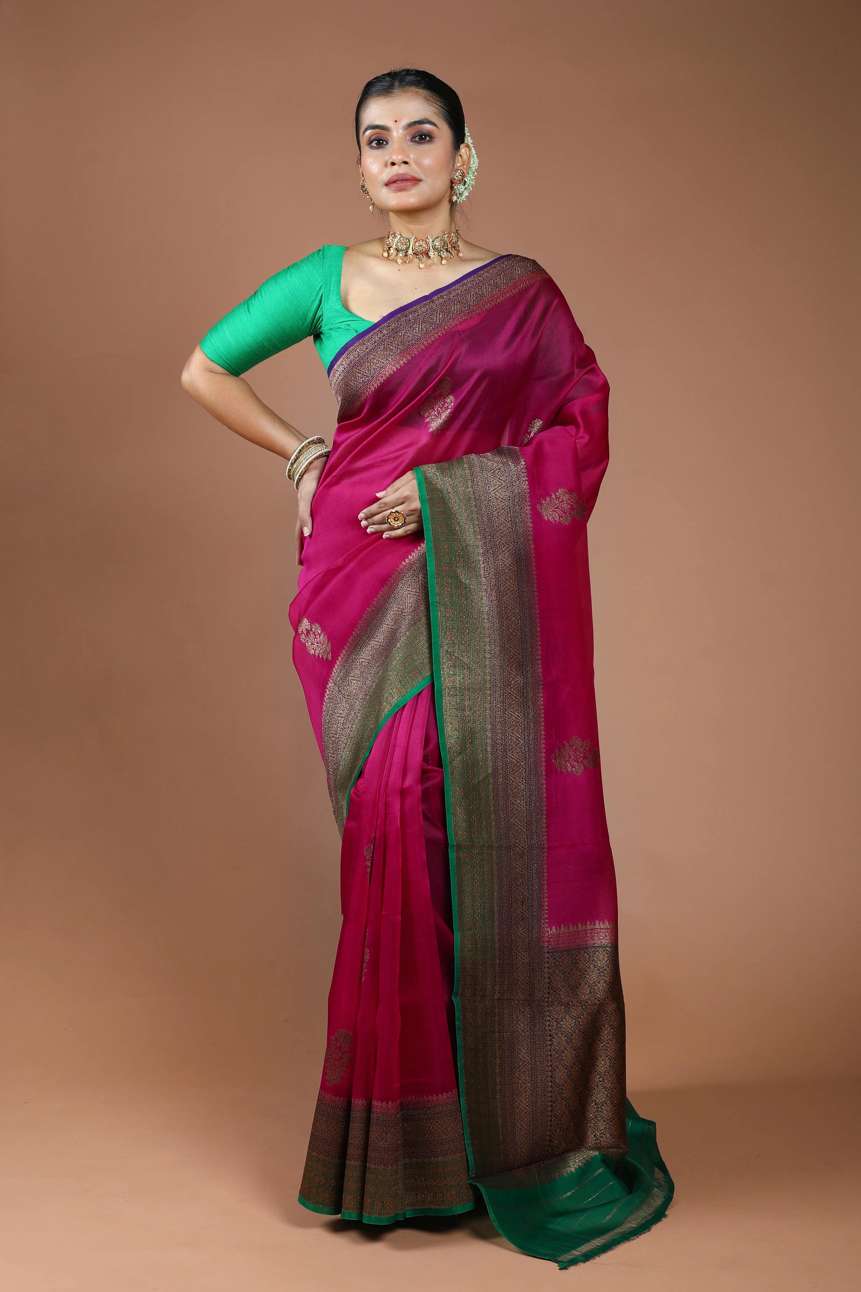 Magenda Pure Kora Banarasi Saree With Blouse Piece