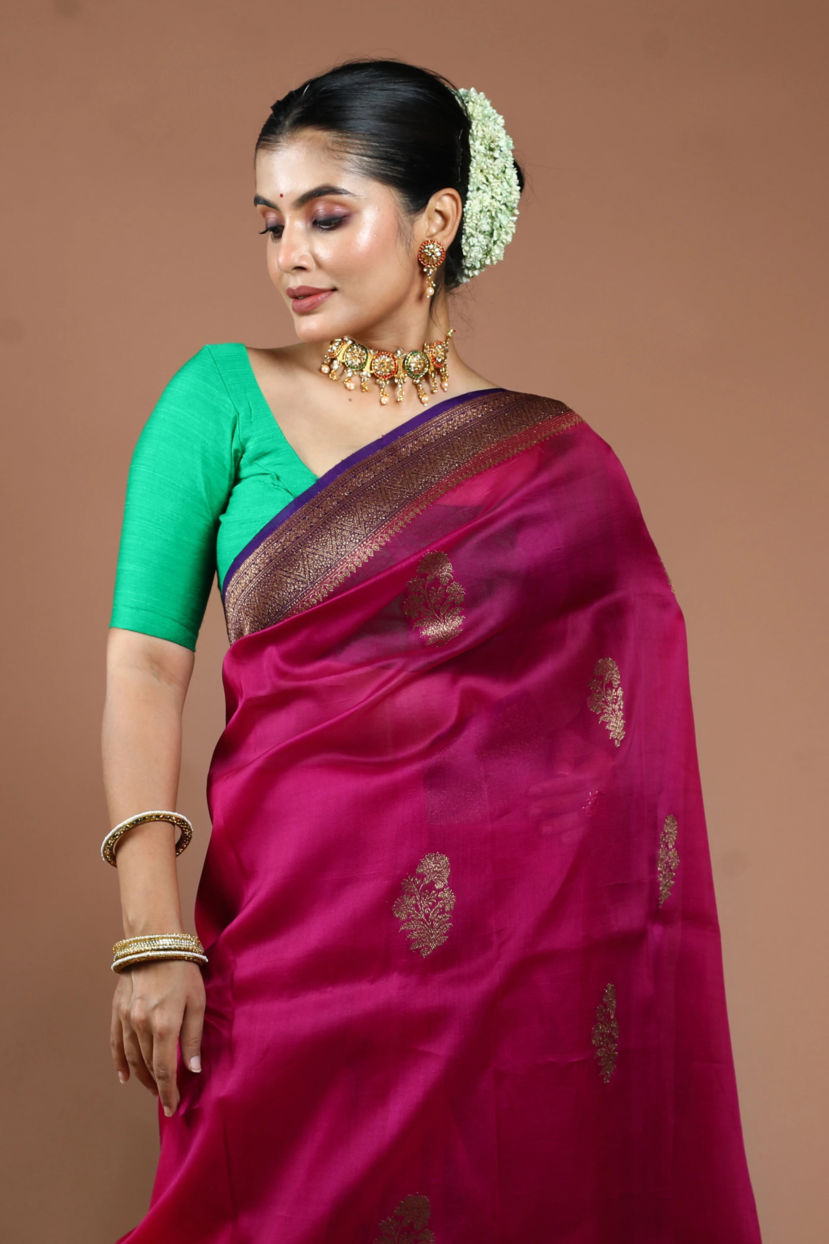 Magenda Pure Kora Banarasi Saree With Blouse Piece