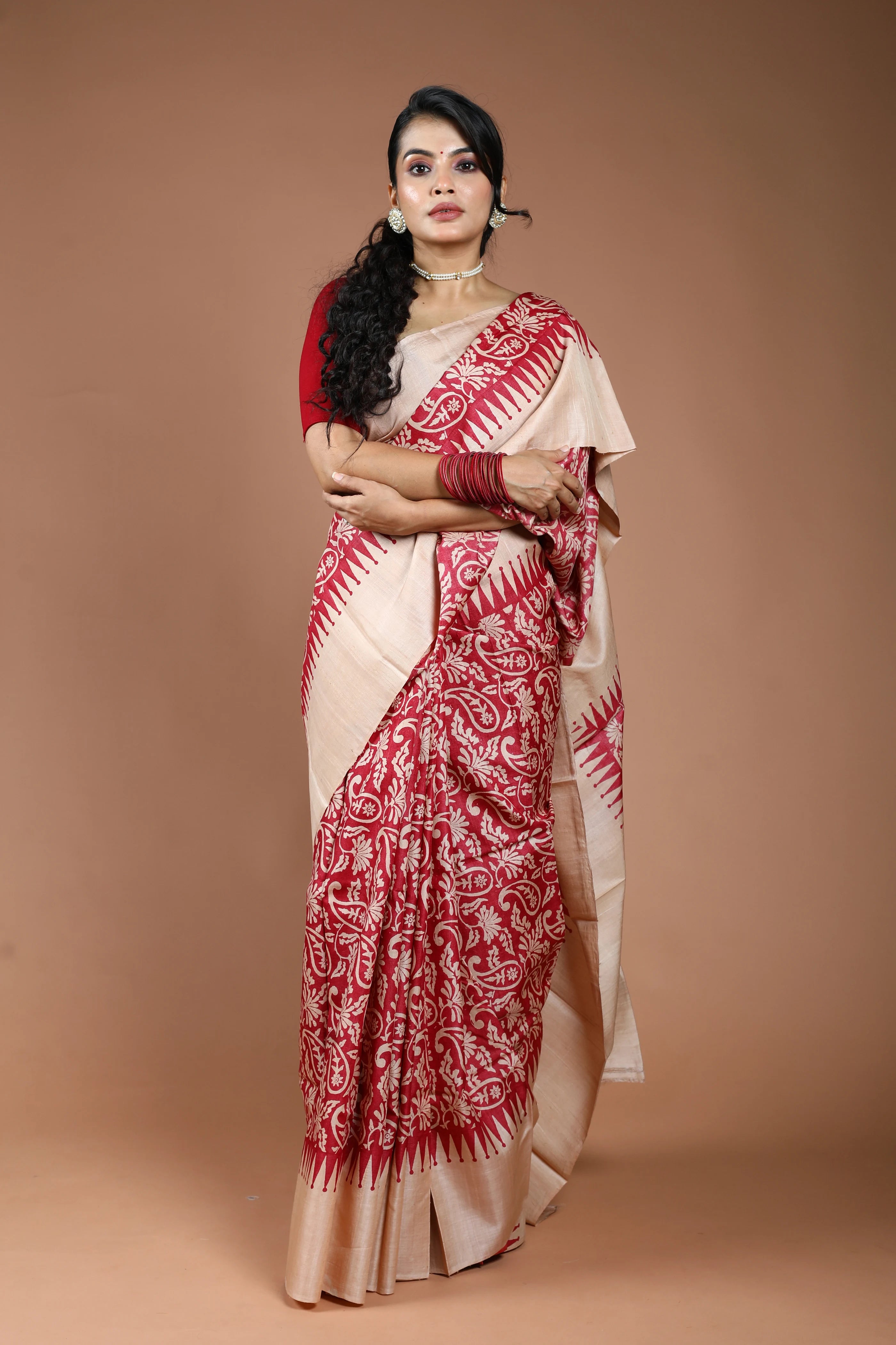 Red & Off White Pure Tussar Block Print Saree With Blouse Piece