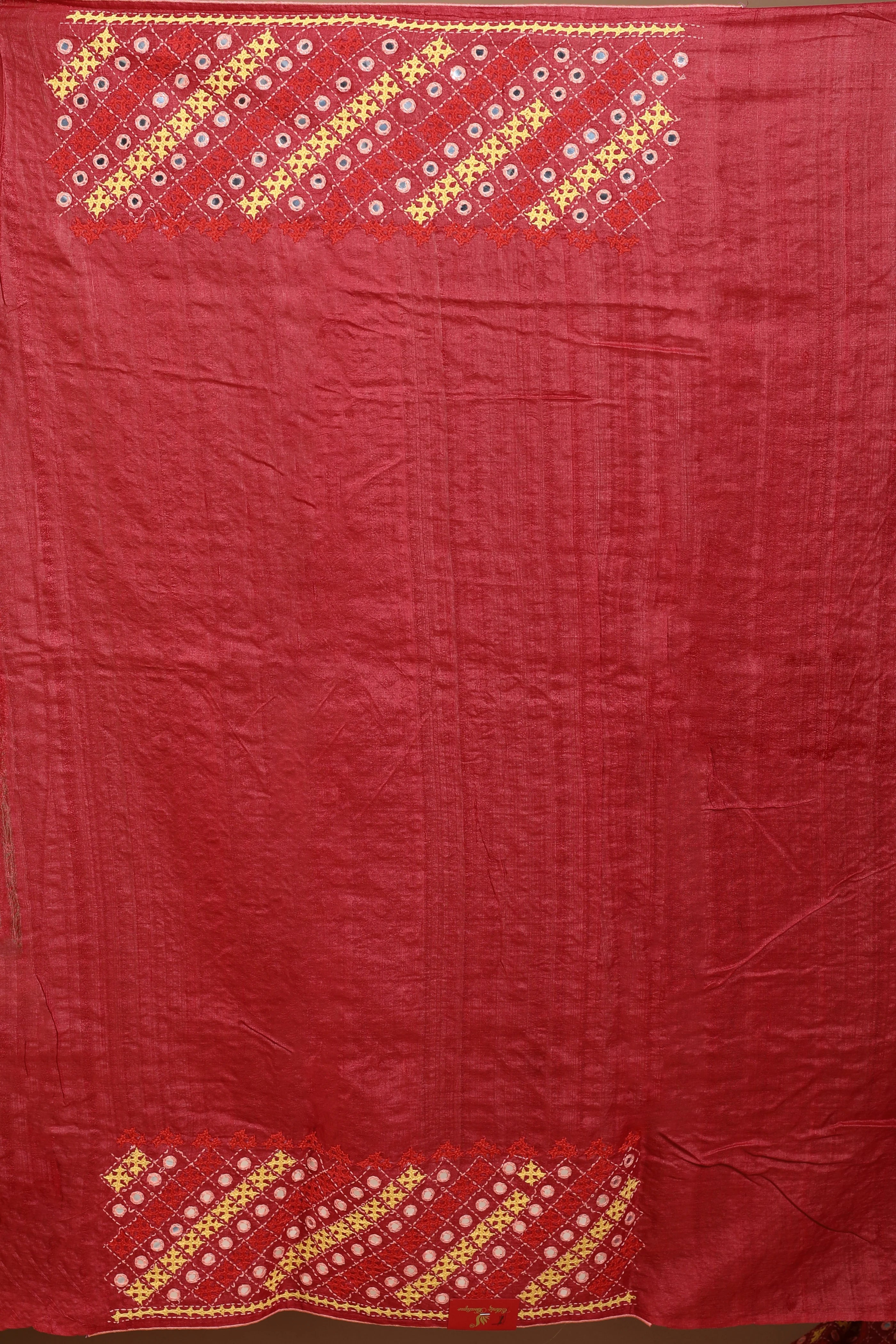 Red Tussar Hand Gujarati Saree With Blouse Piece