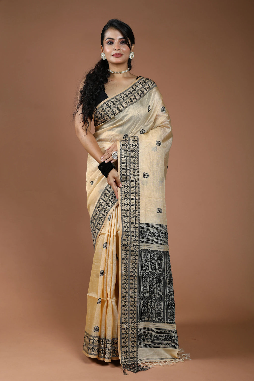 Beige Bengal Tussar Saree With Blouse Piece