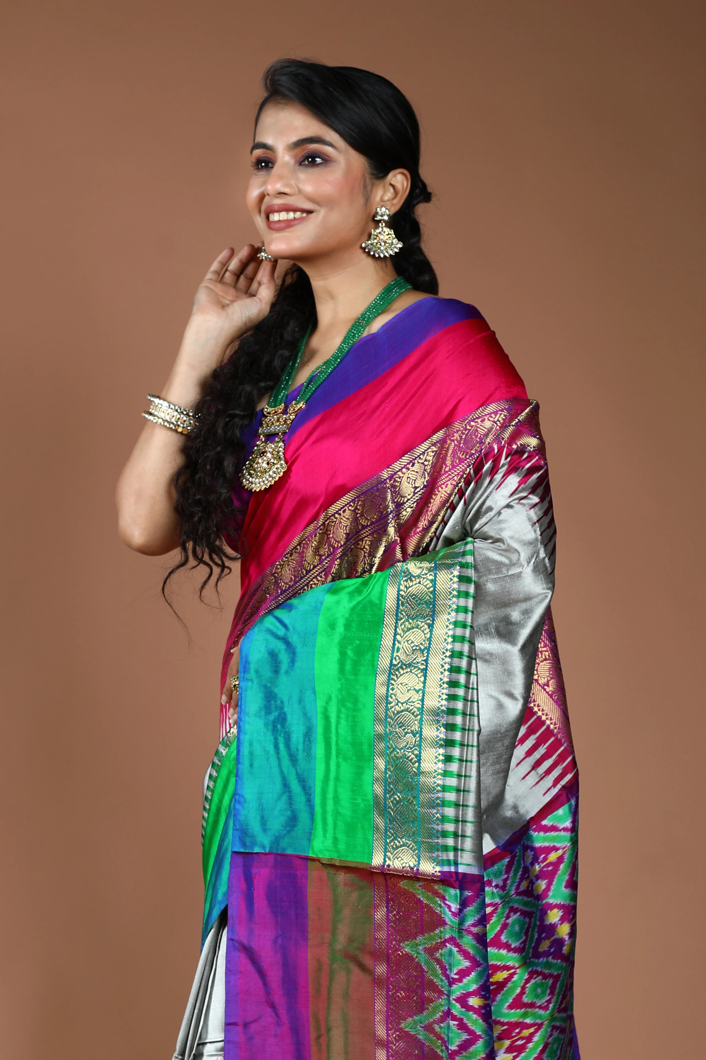 Grey Pure Pochampally Silk Saree With Blouse Piece