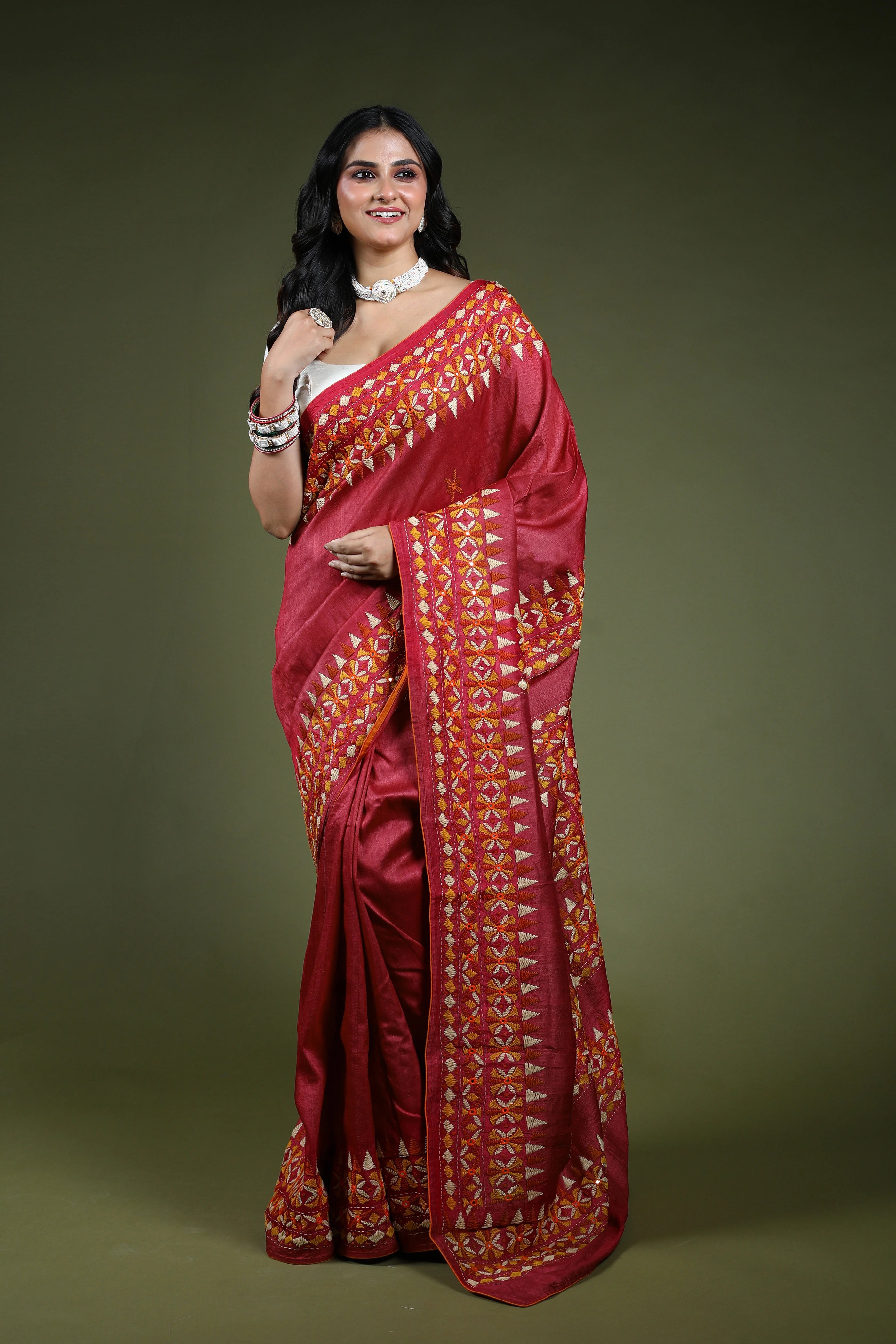 Magenda Tussar Kathiyawadi Saree With Blouse Piece