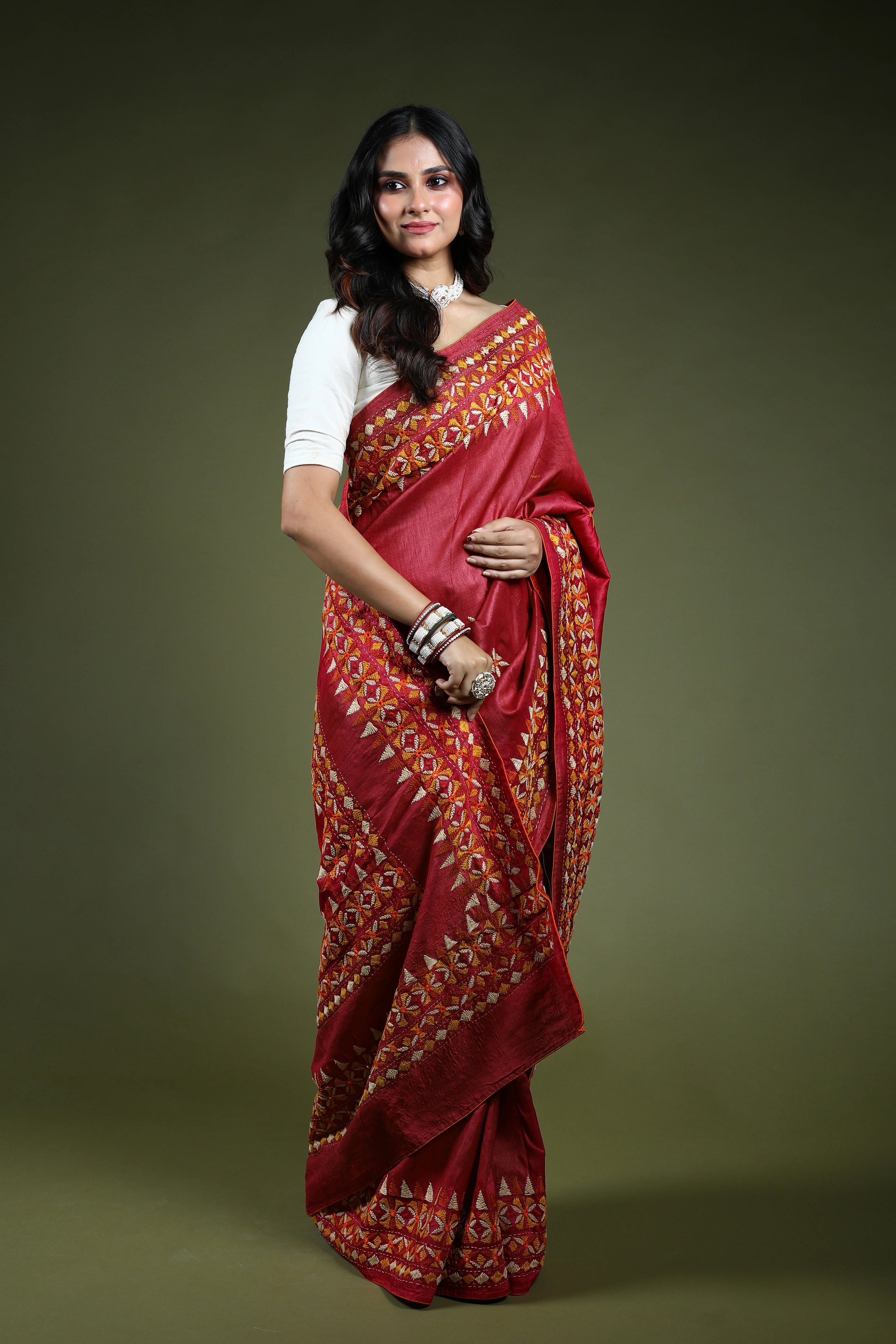 Magenda Tussar Kathiyawadi Saree With Blouse Piece