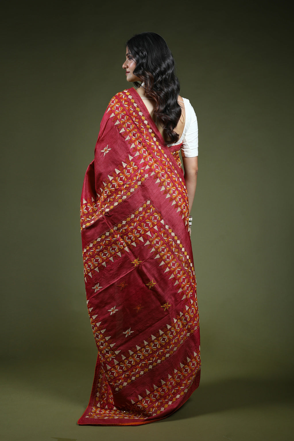 Magenda Tussar Kathiyawadi Saree With Blouse Piece