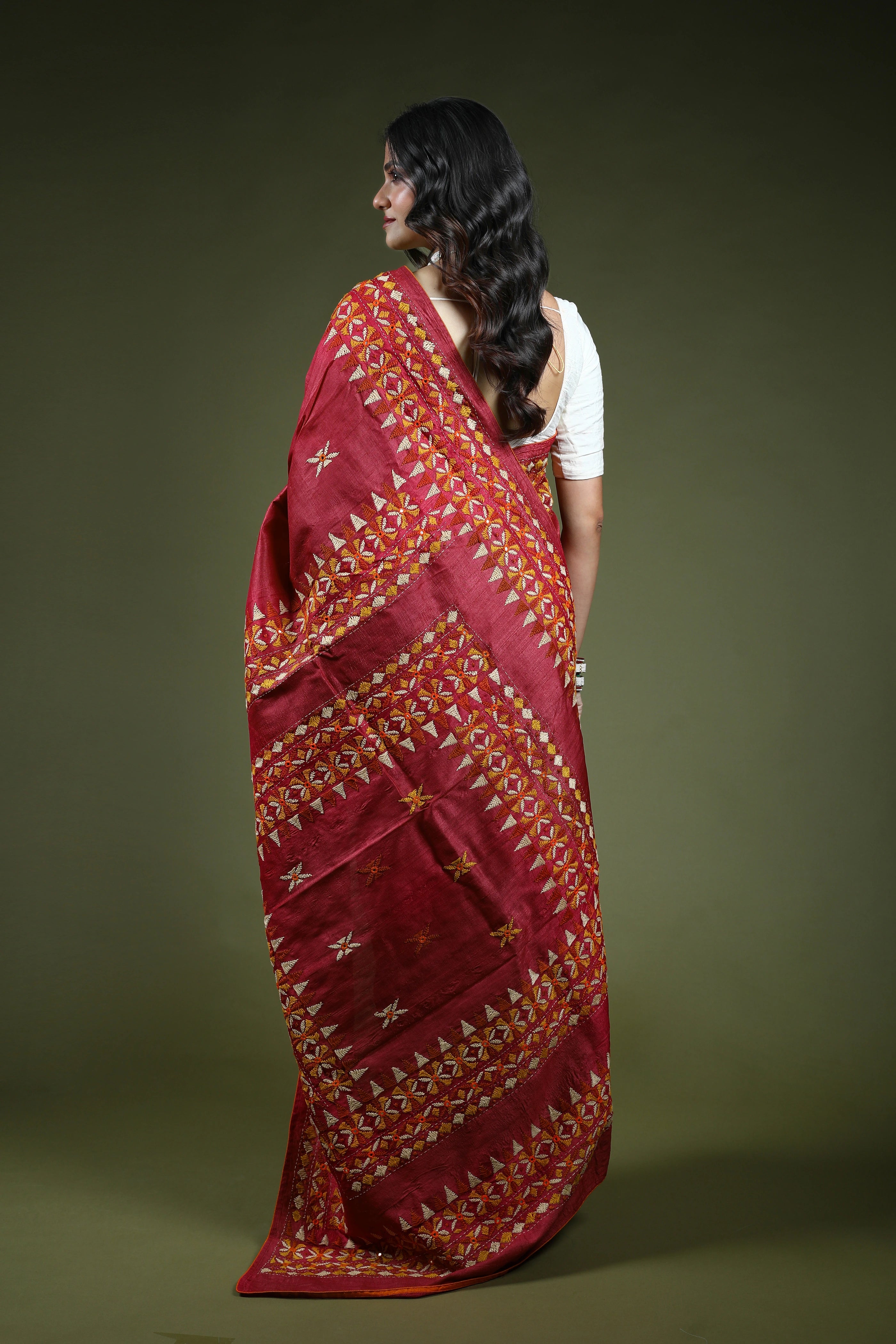 Magenda Tussar Kathiyawadi Saree With Blouse Piece