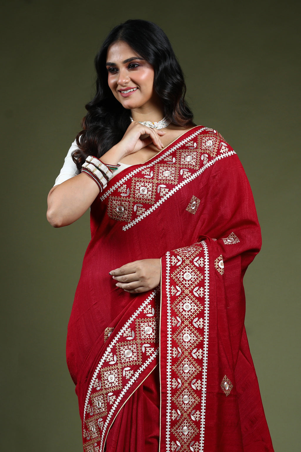 Dark Red Tussar Hand Gujarati Saree With Blouse Piece