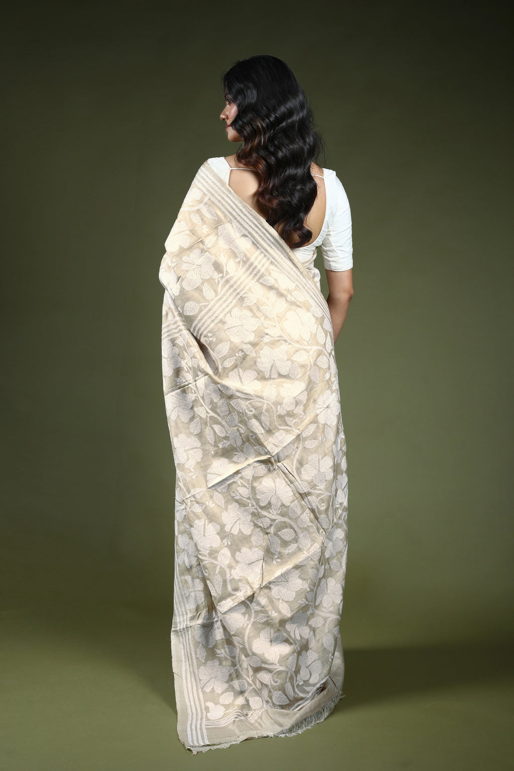 Offwhite Tussar Kantha Saree With Blouse Piece