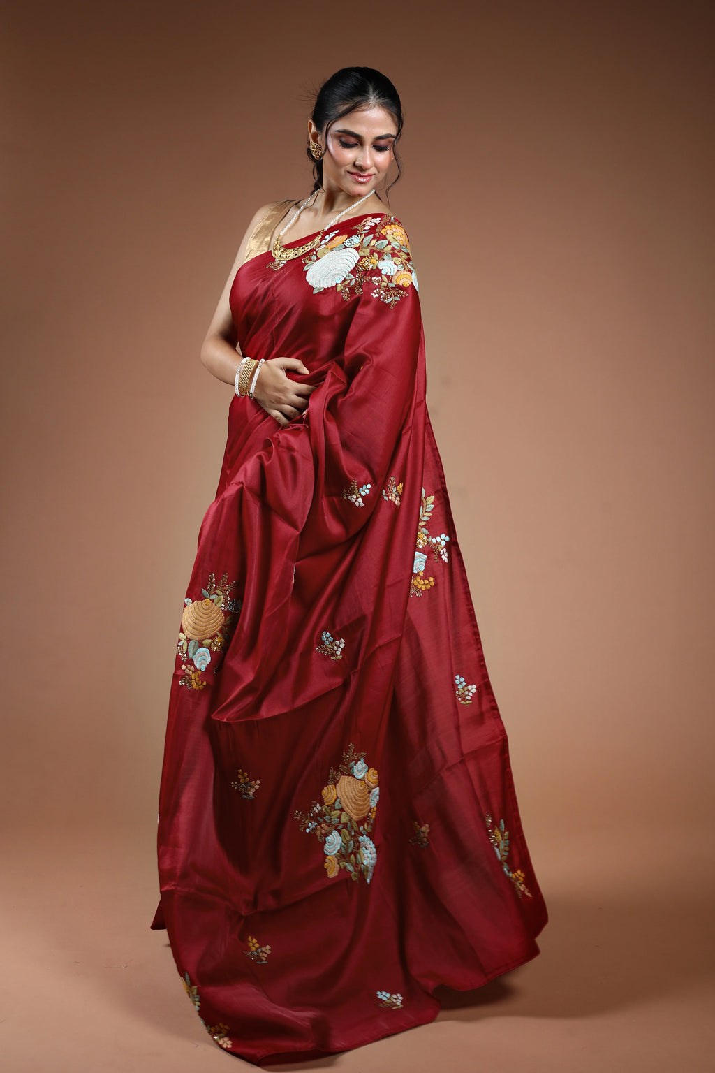 Dark Red Dola Silk Boolean Saree With Blouse Piece