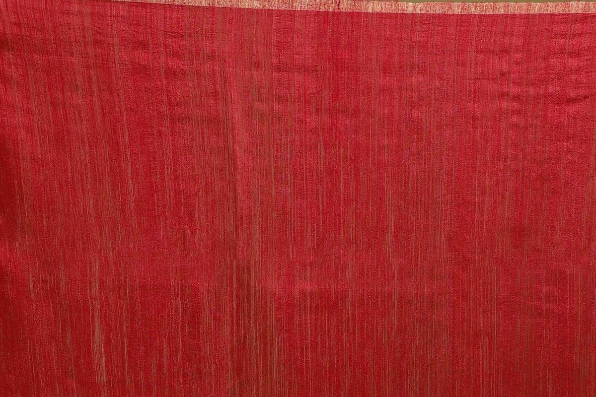 Red Muslin Matka Saree With Blouse Piece