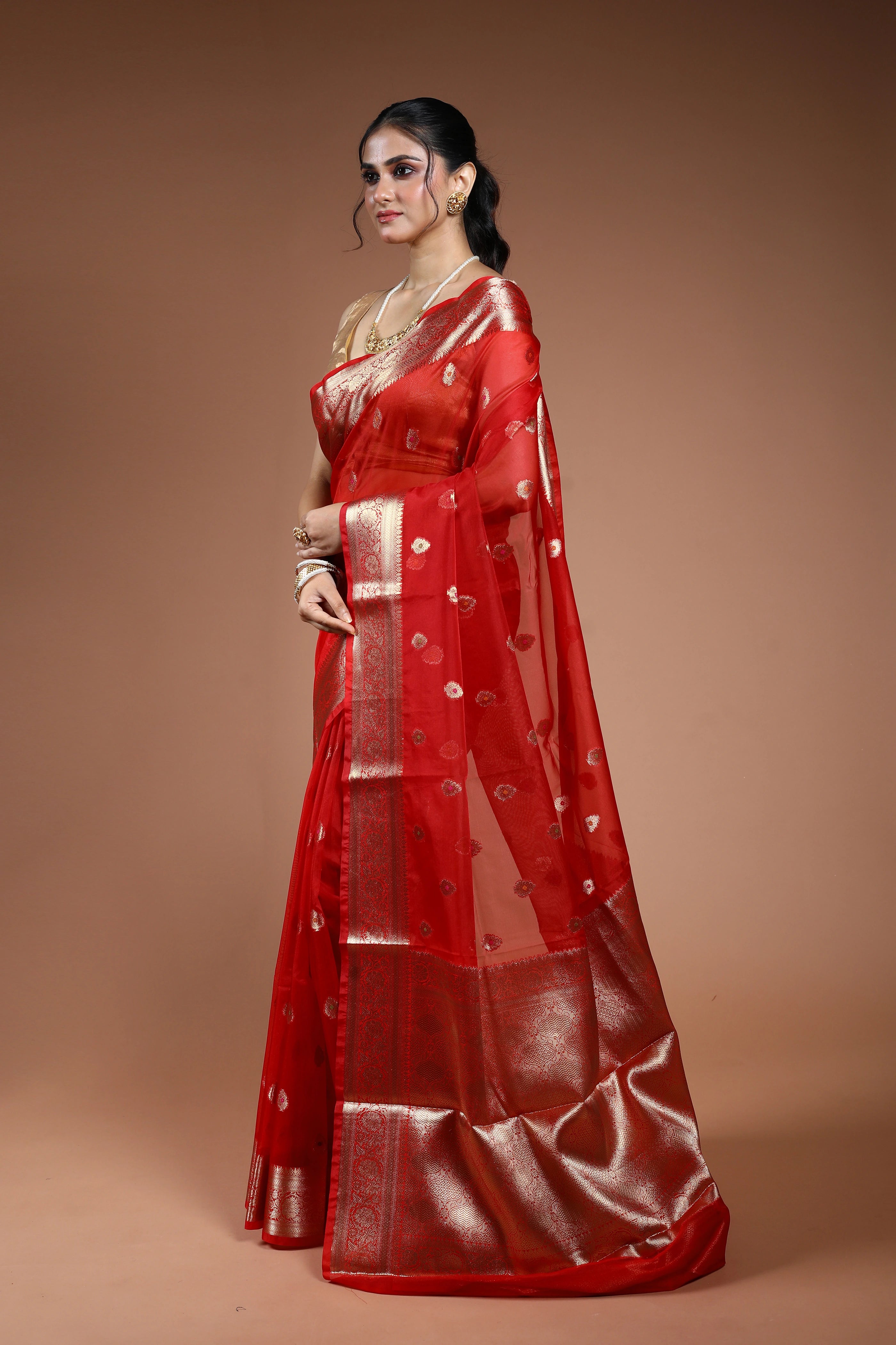 Red Semi Kora Banarasi Saree With Blouse Piece