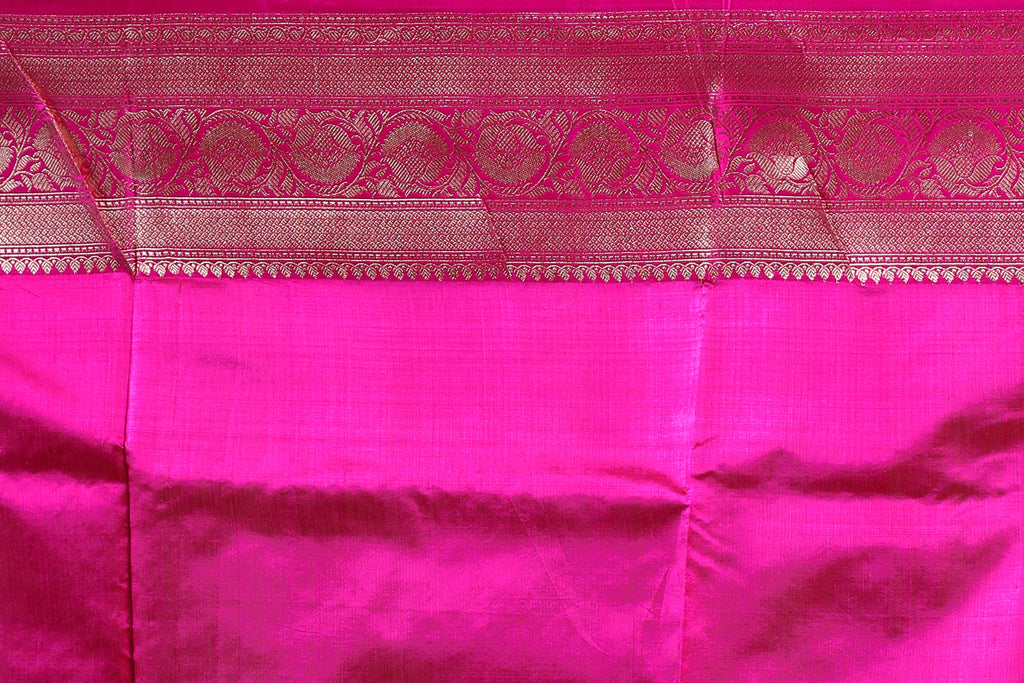 Cherry Red Tussar Banarasi Saree With Blouse Piece