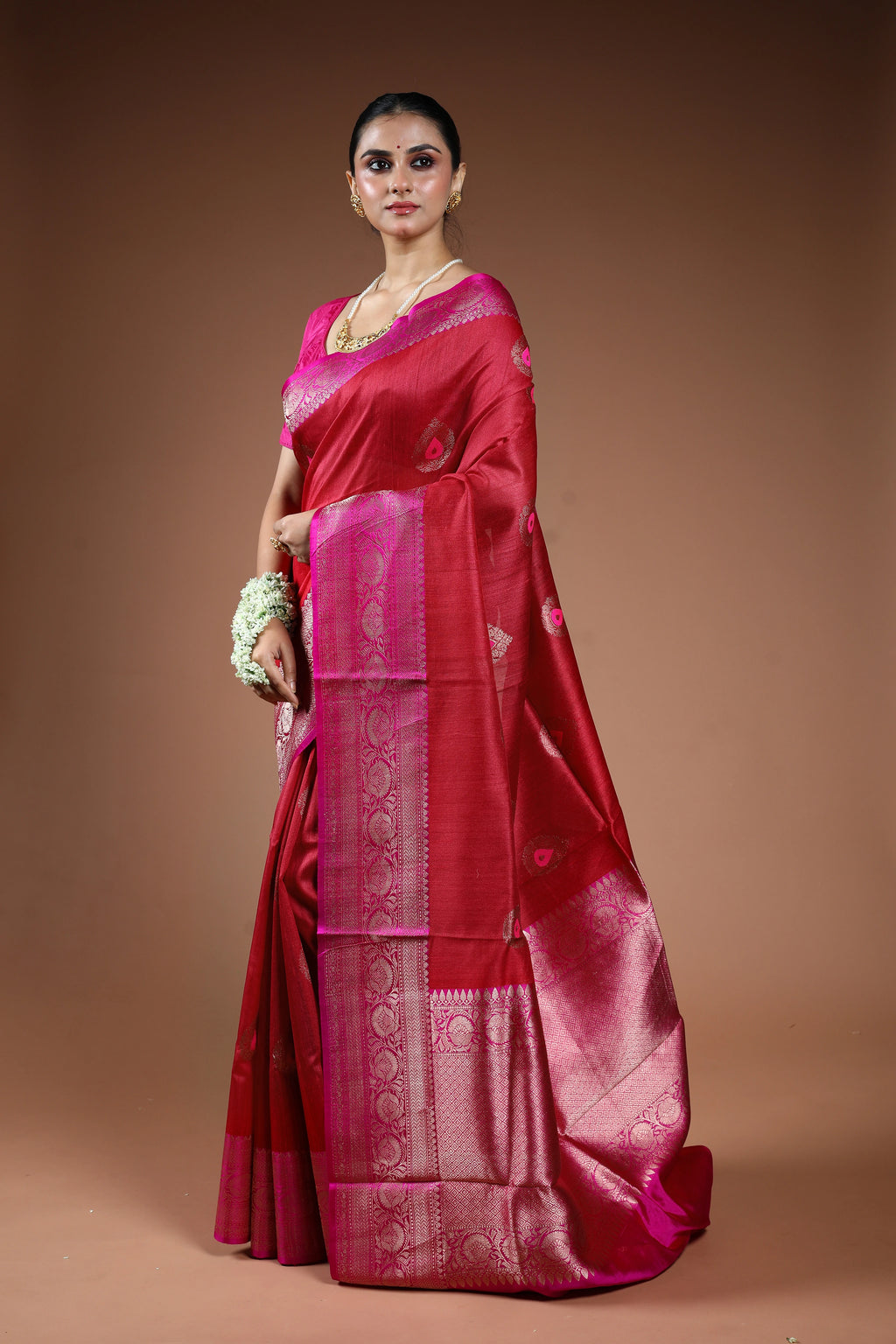 Cherry Red Tussar Banarasi Saree With Blouse Piece
