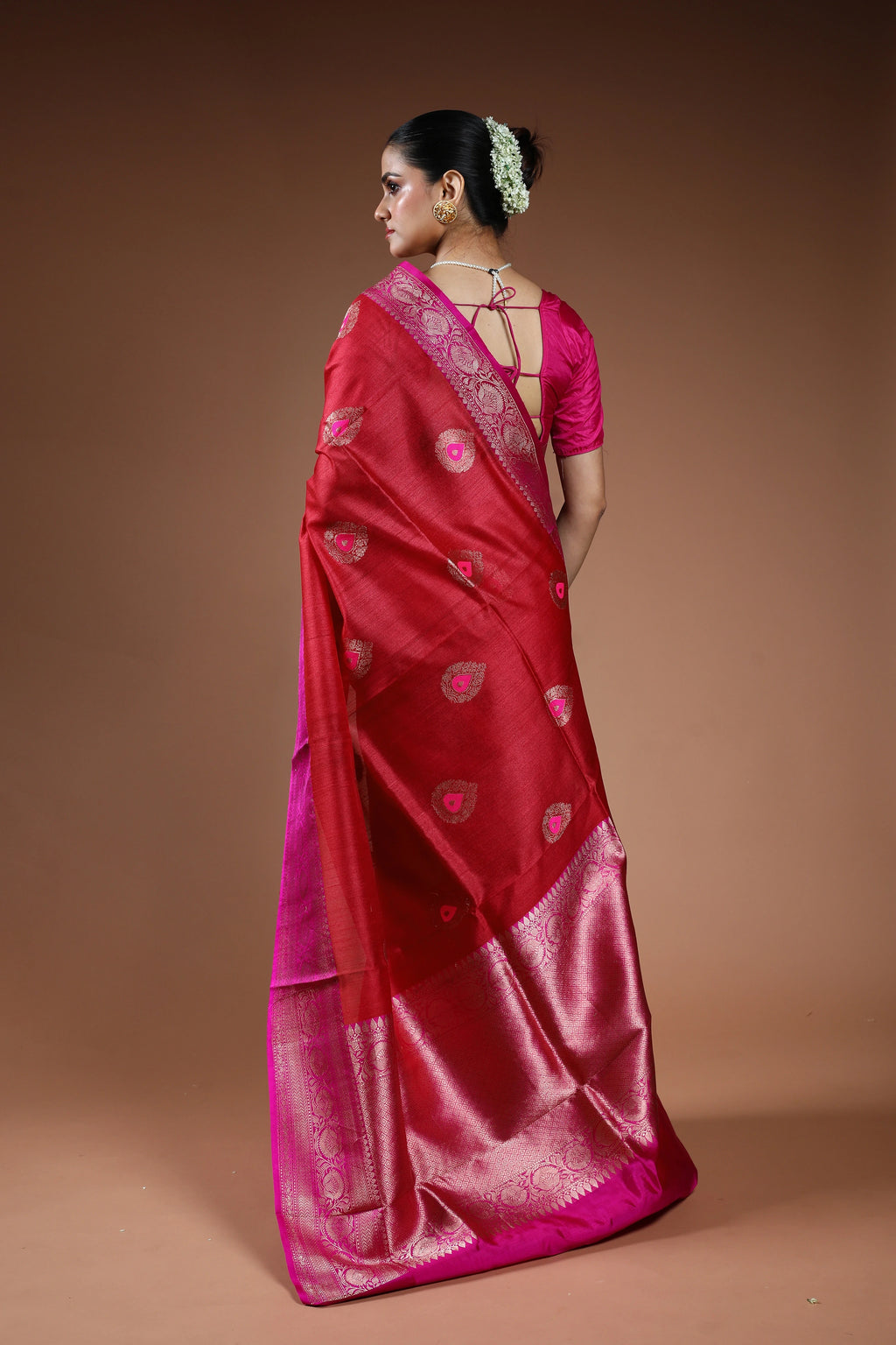 Cherry Red Tussar Banarasi Saree With Blouse Piece