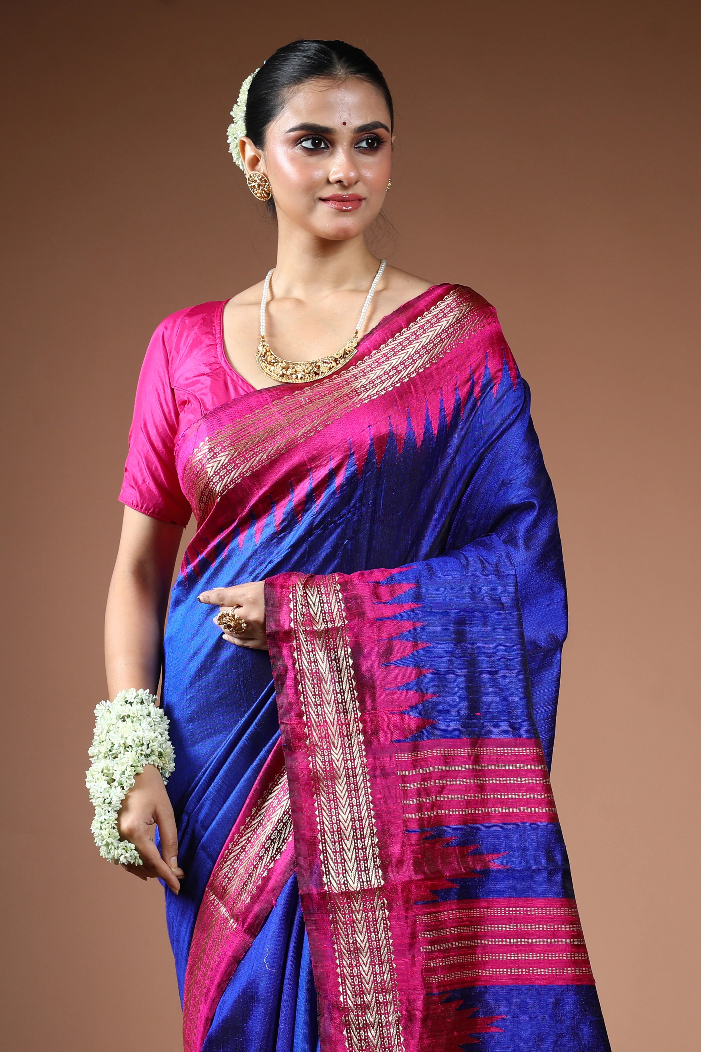 Royal Blue Chattisgarh Raw Silk Saree With Blouse Piece