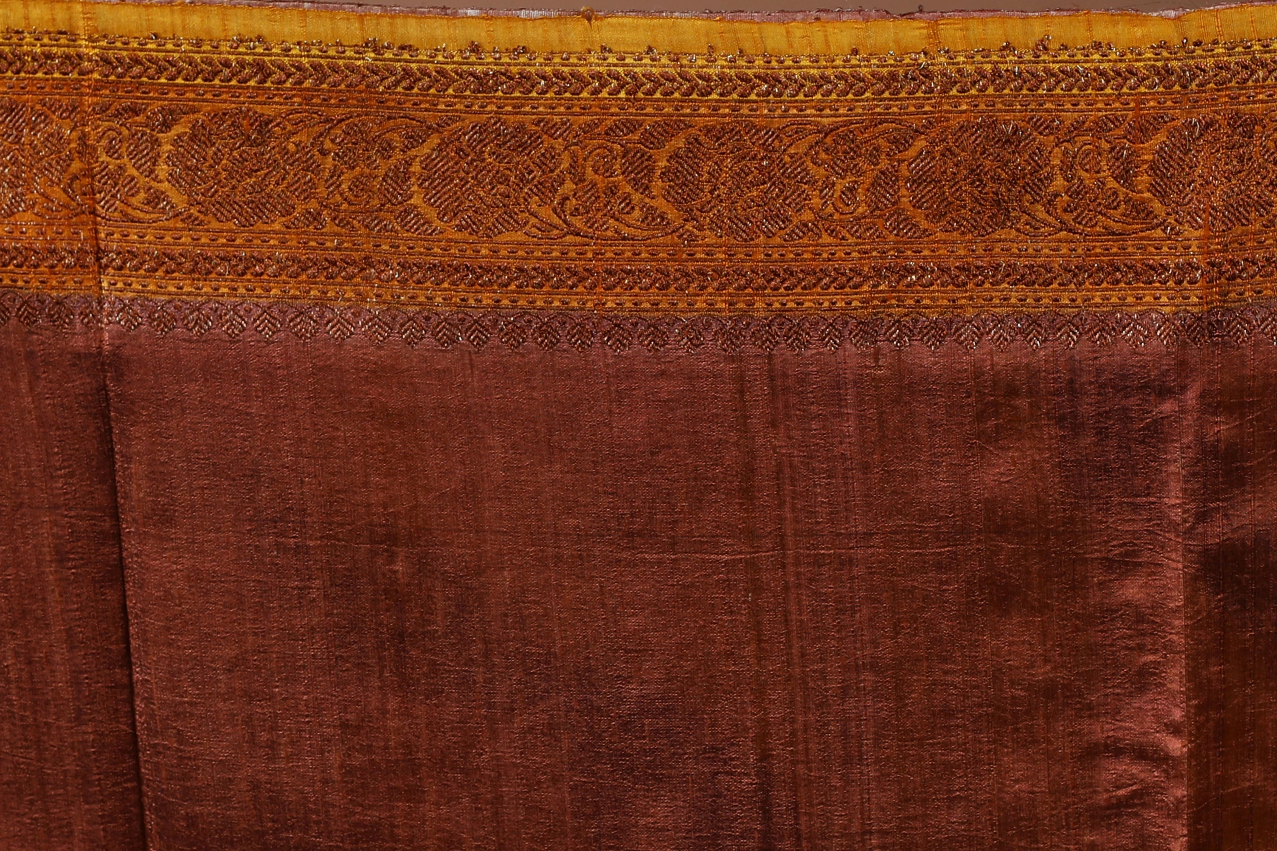 Yellow Rangkat Raw Silk Banarasi Saree With Blouse Piece