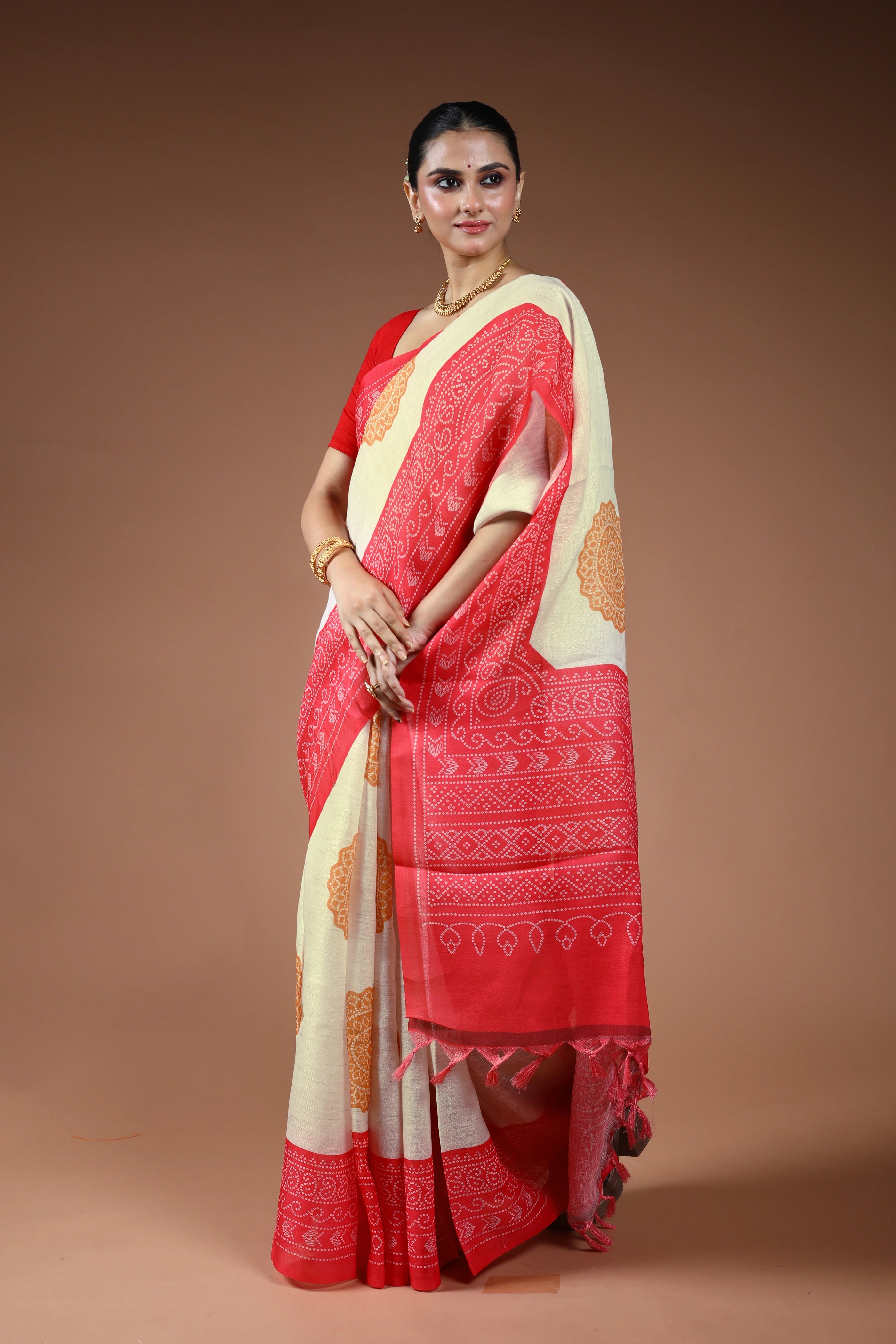 White Printed Linen Saree With Blouse Piece