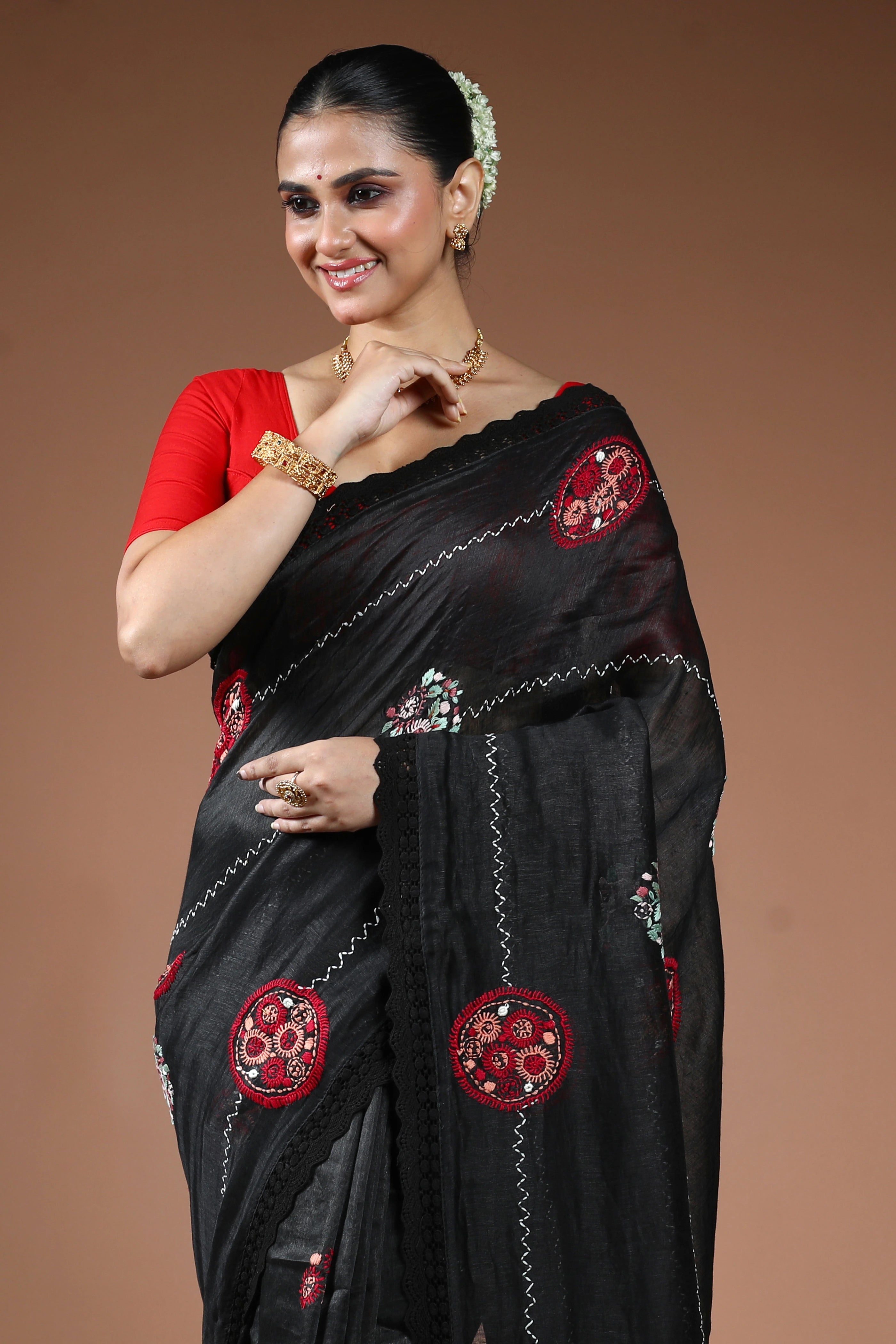 Black Linen Fusion Saree With Blouse Piece