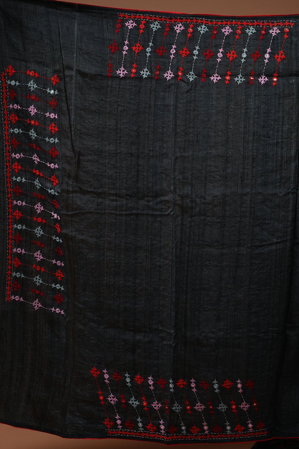Black Tussar Hand Gujarati Saree With Blouse Piece