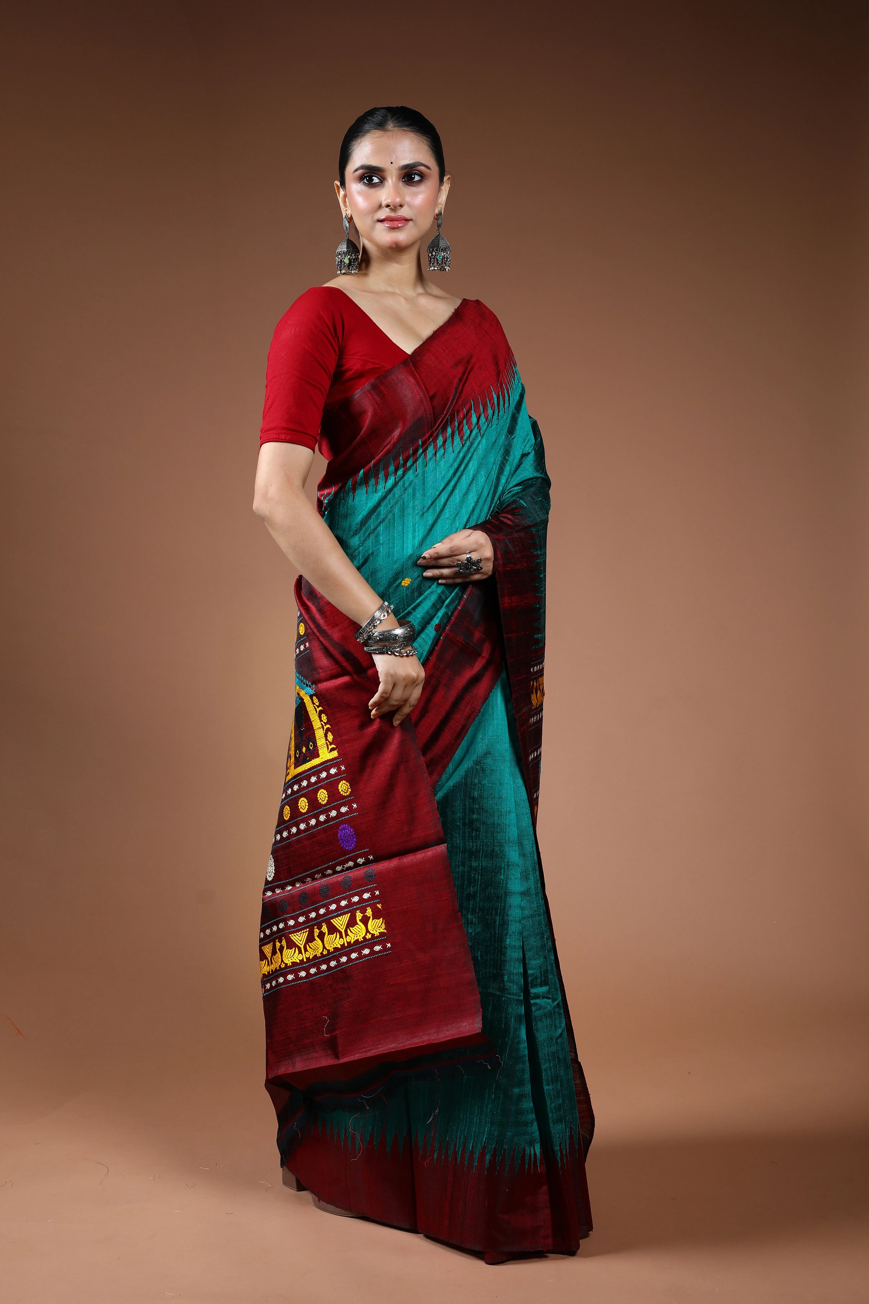Rama Green Dolabedi Raw Silk Saree With Blouse Piece