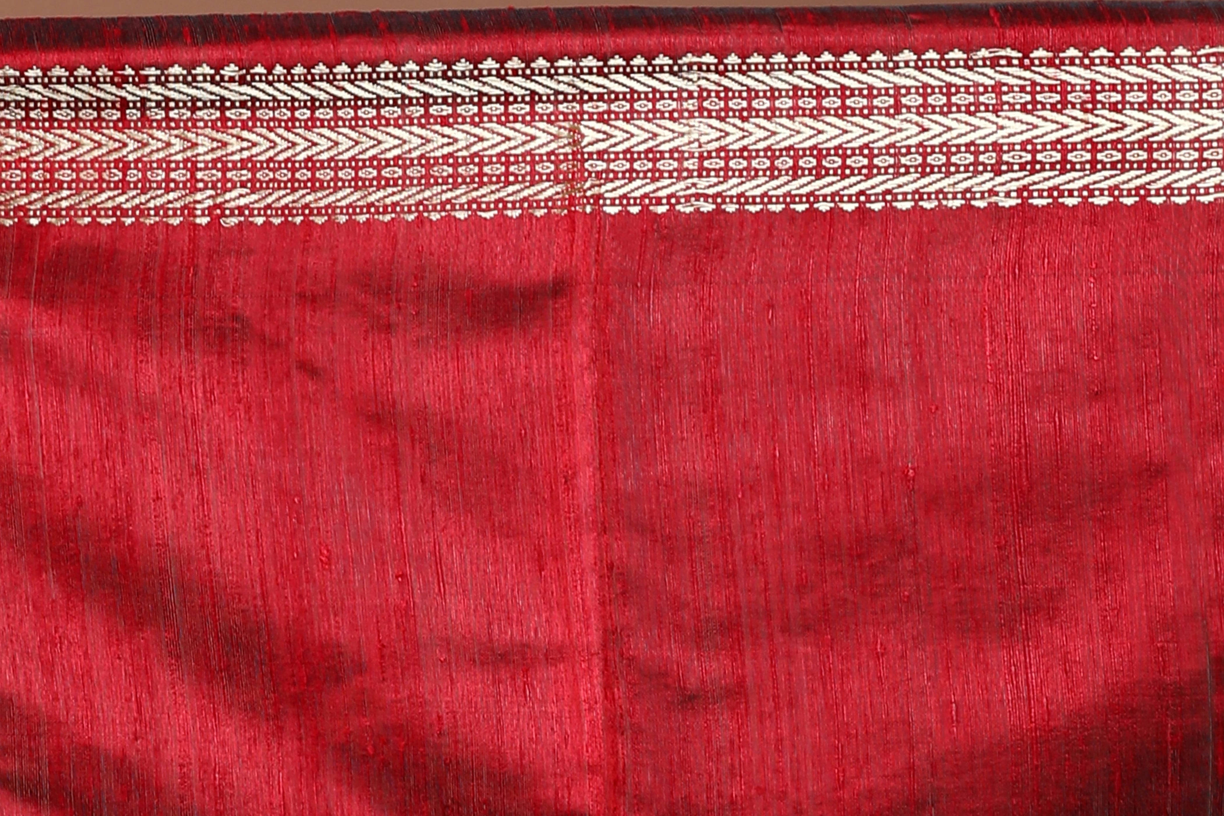 Black Chattisgarh Raw Silk Saree With Blouse Piece