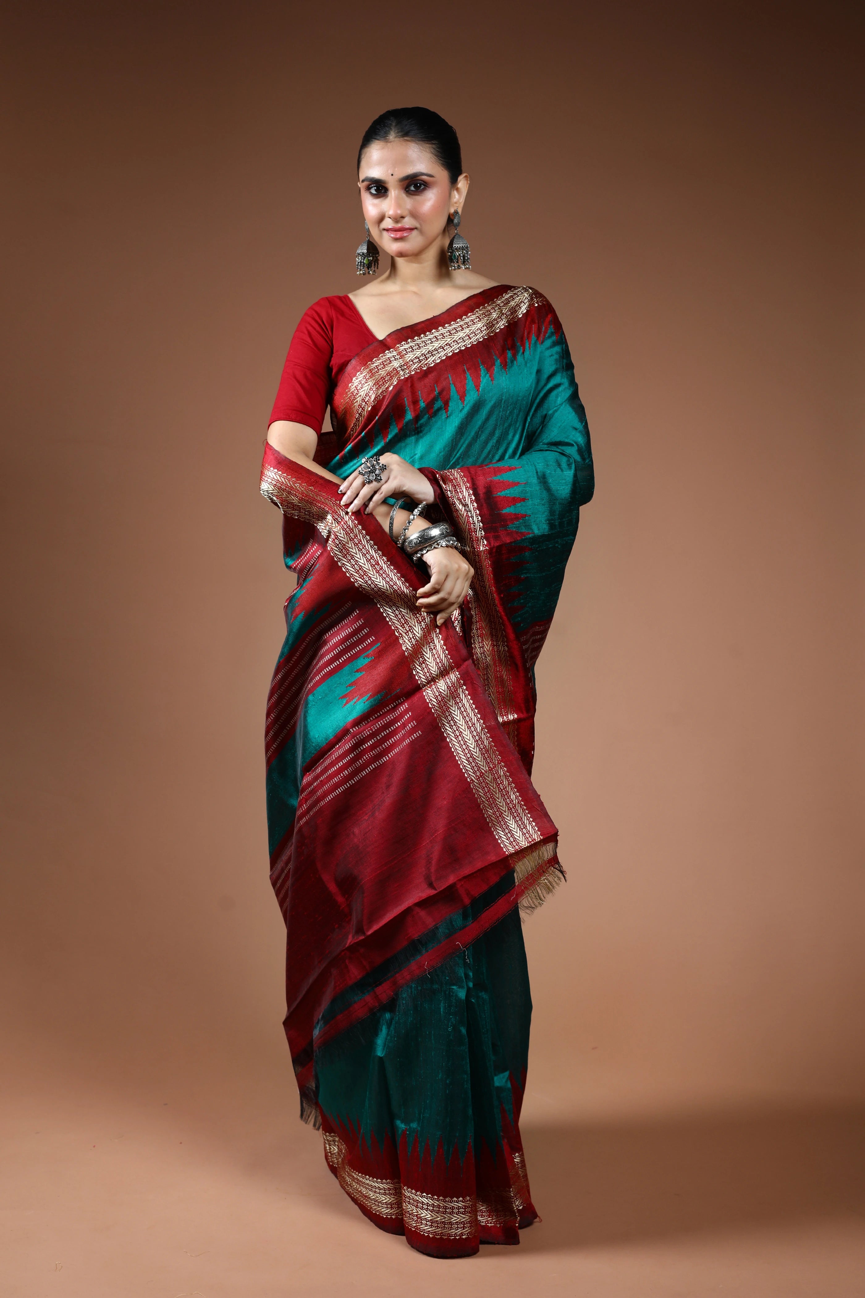 Rama Green Chattisgarh Raw Silk Saree With Blouse Piece
