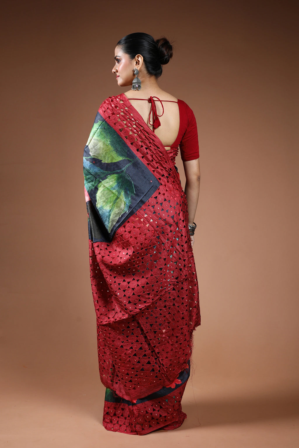 Charcole Black Tussar Digital Print Cutwork Saree With Blouse Piece