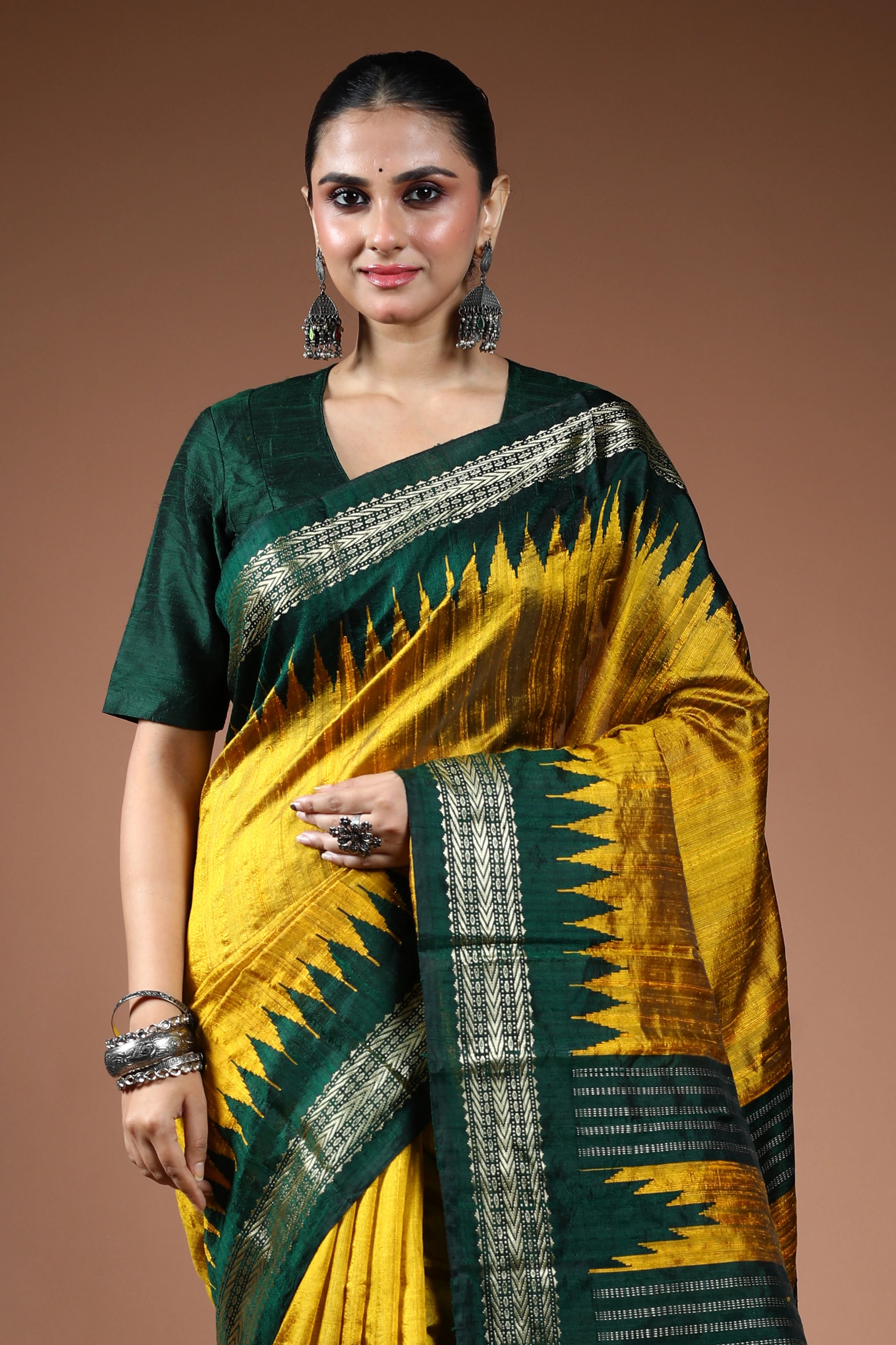 Neon Green Chattisgarh Raw Silk Saree With Blouse Piece