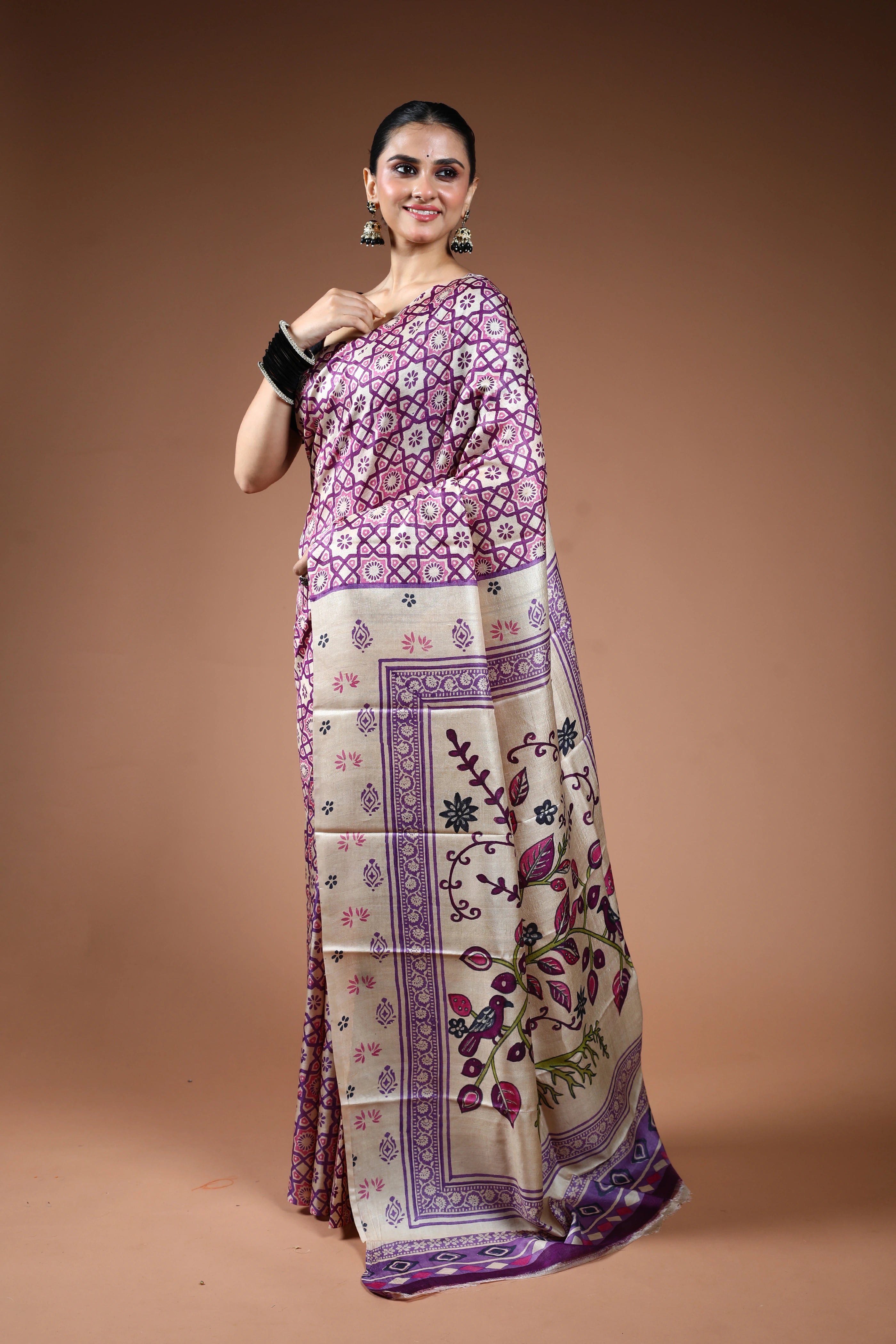 Purple Offwhite Tussar Printed Saree With Blouse Piece