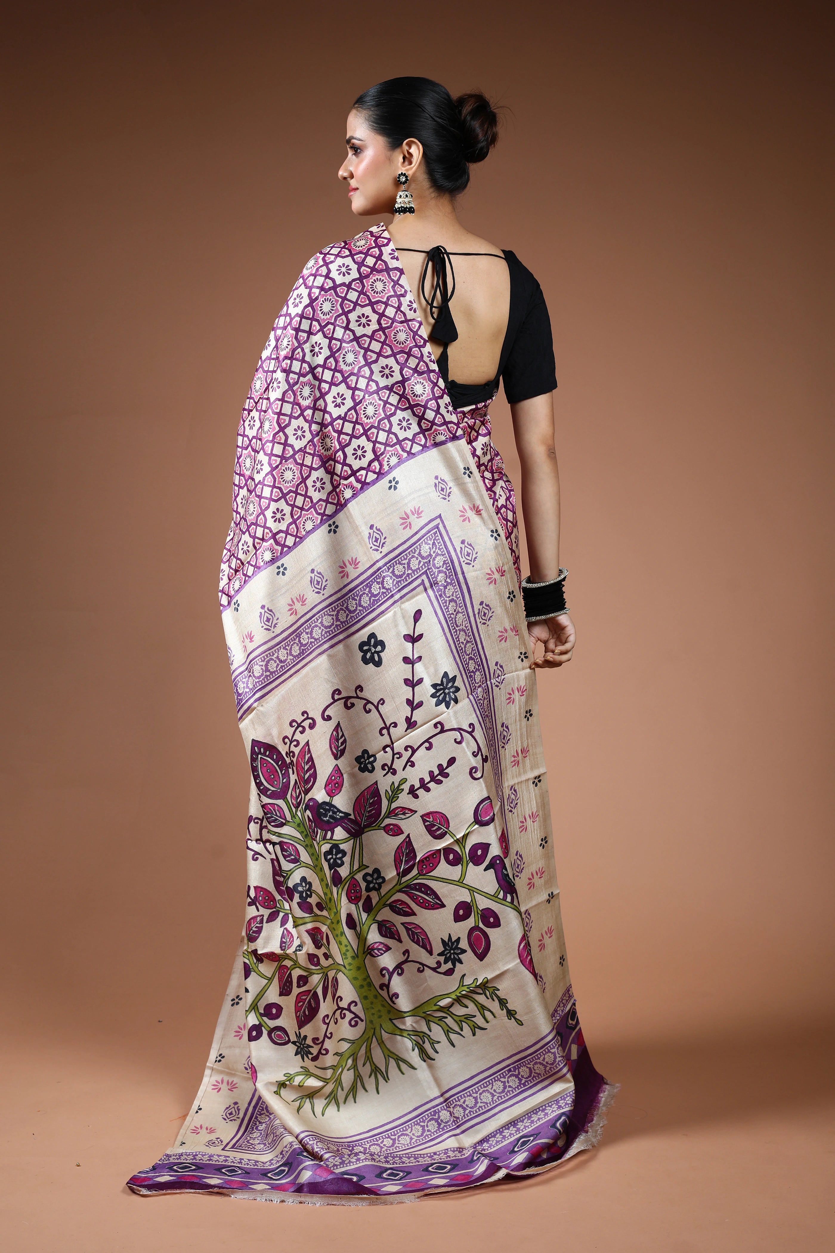 Purple Offwhite Tussar Printed Saree With Blouse Piece
