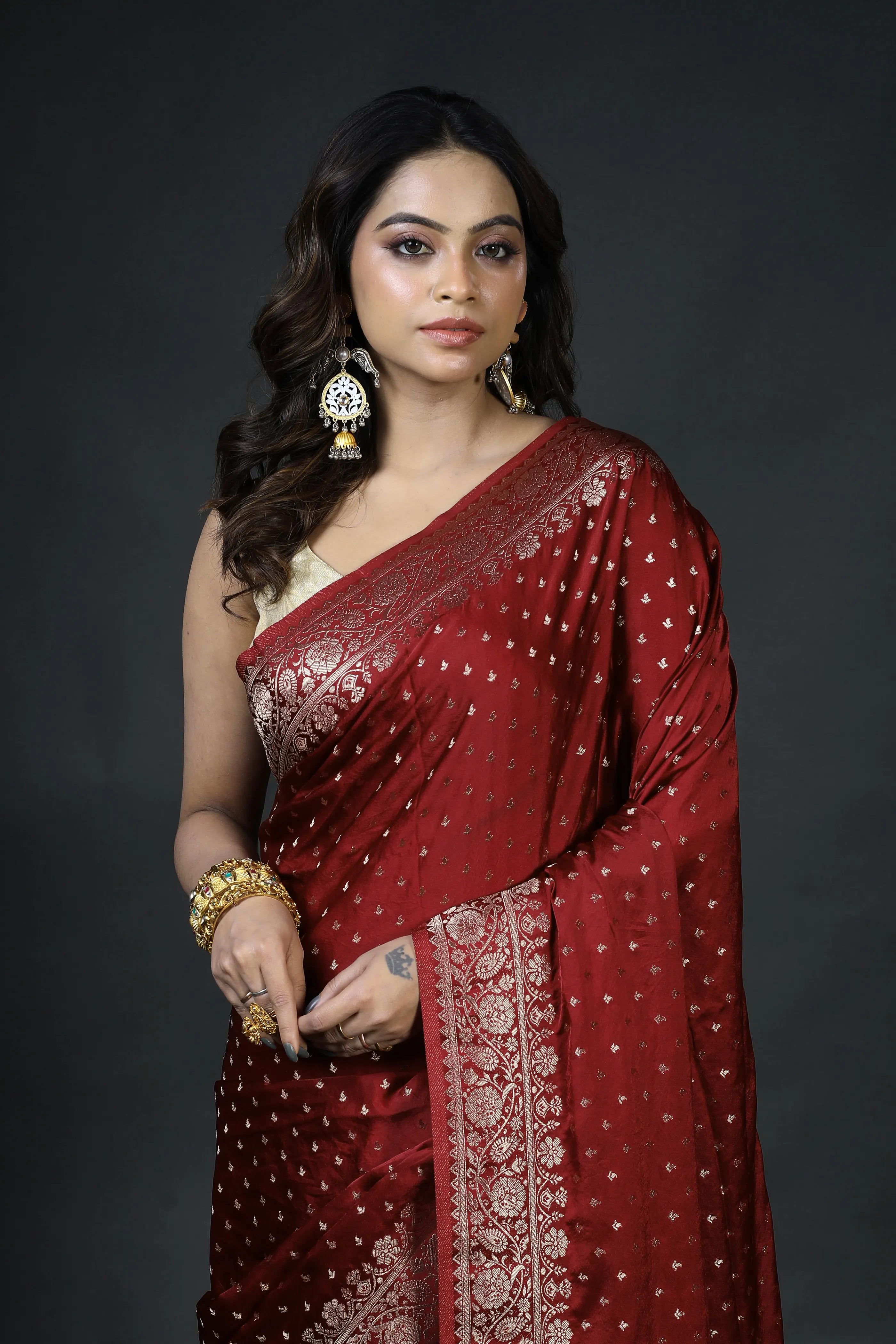 Maroon Blended Crepe Banarasi Saree With Blouse Piece