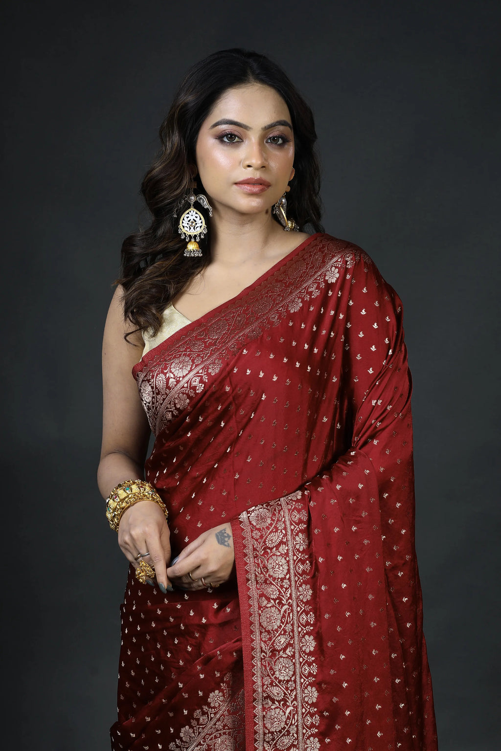 Maroon Blended Crepe Banarasi Saree With Blouse Piece