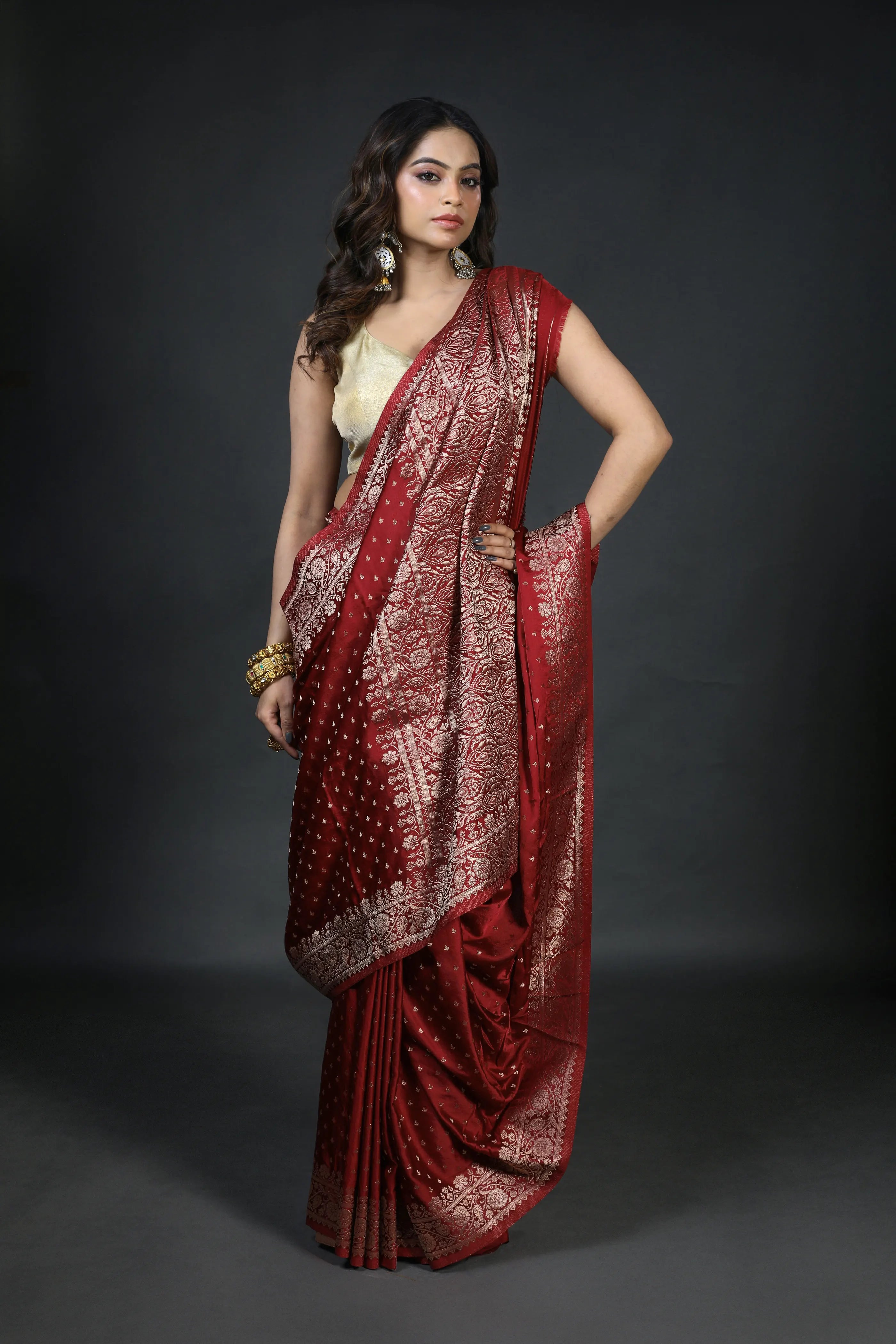 Maroon Blended Crepe Banarasi Saree With Blouse Piece