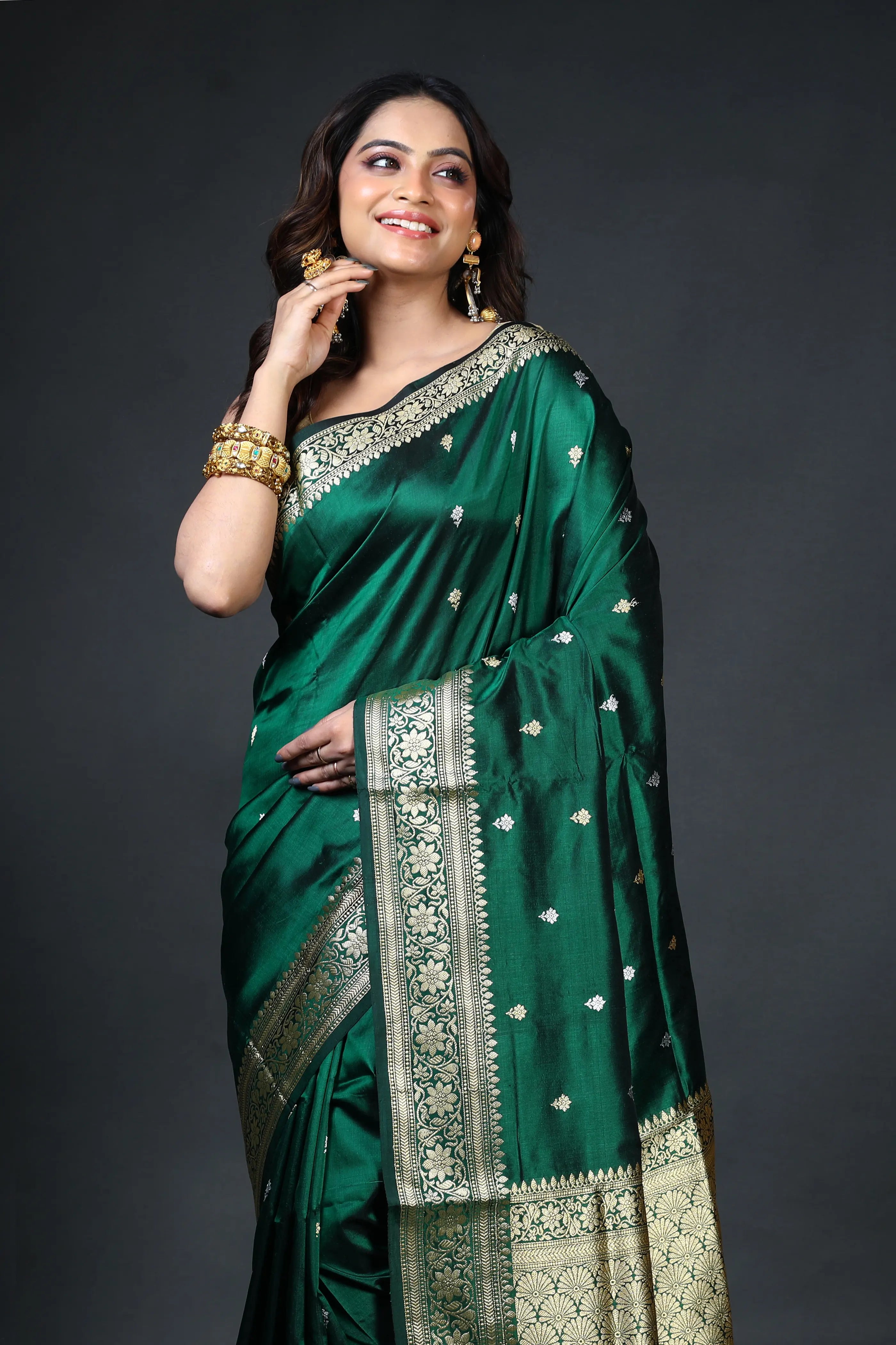 Bottle Green Katan Banarasi Saree With Blouse Piece