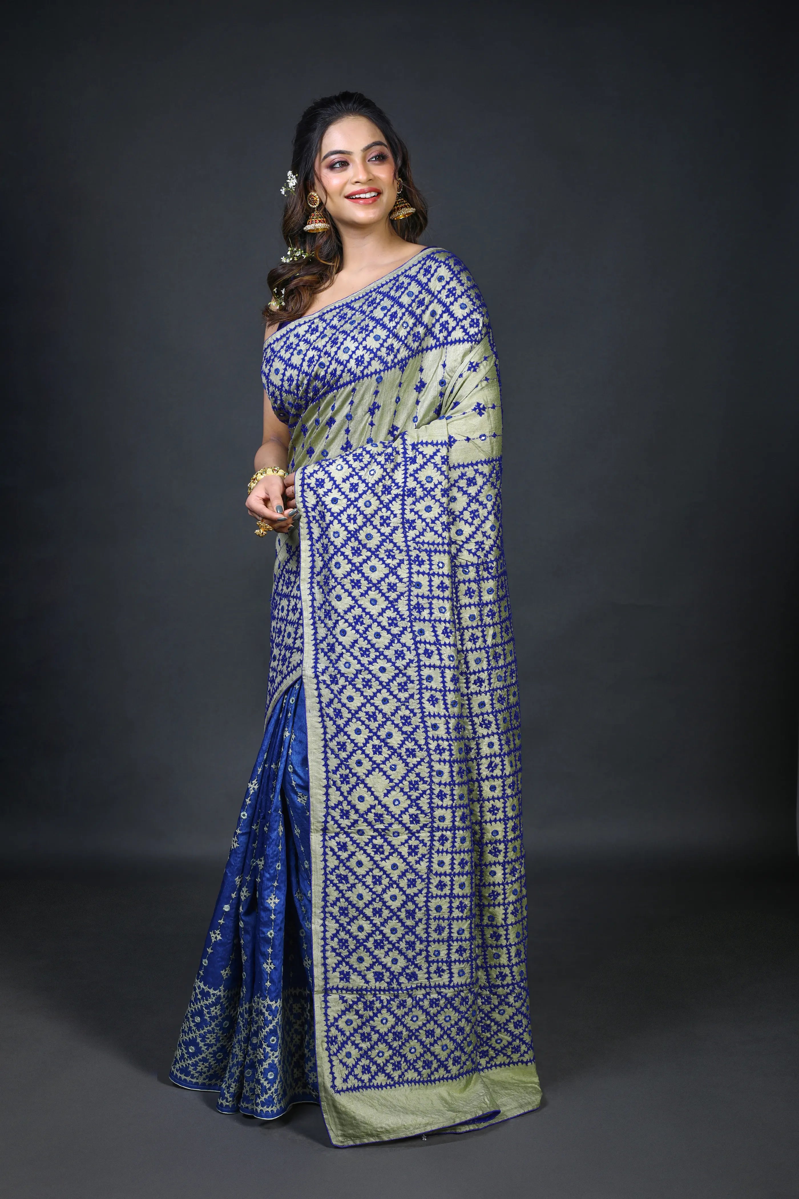 Blue Pista Tussar Gujarati Saree With Blouse Piece