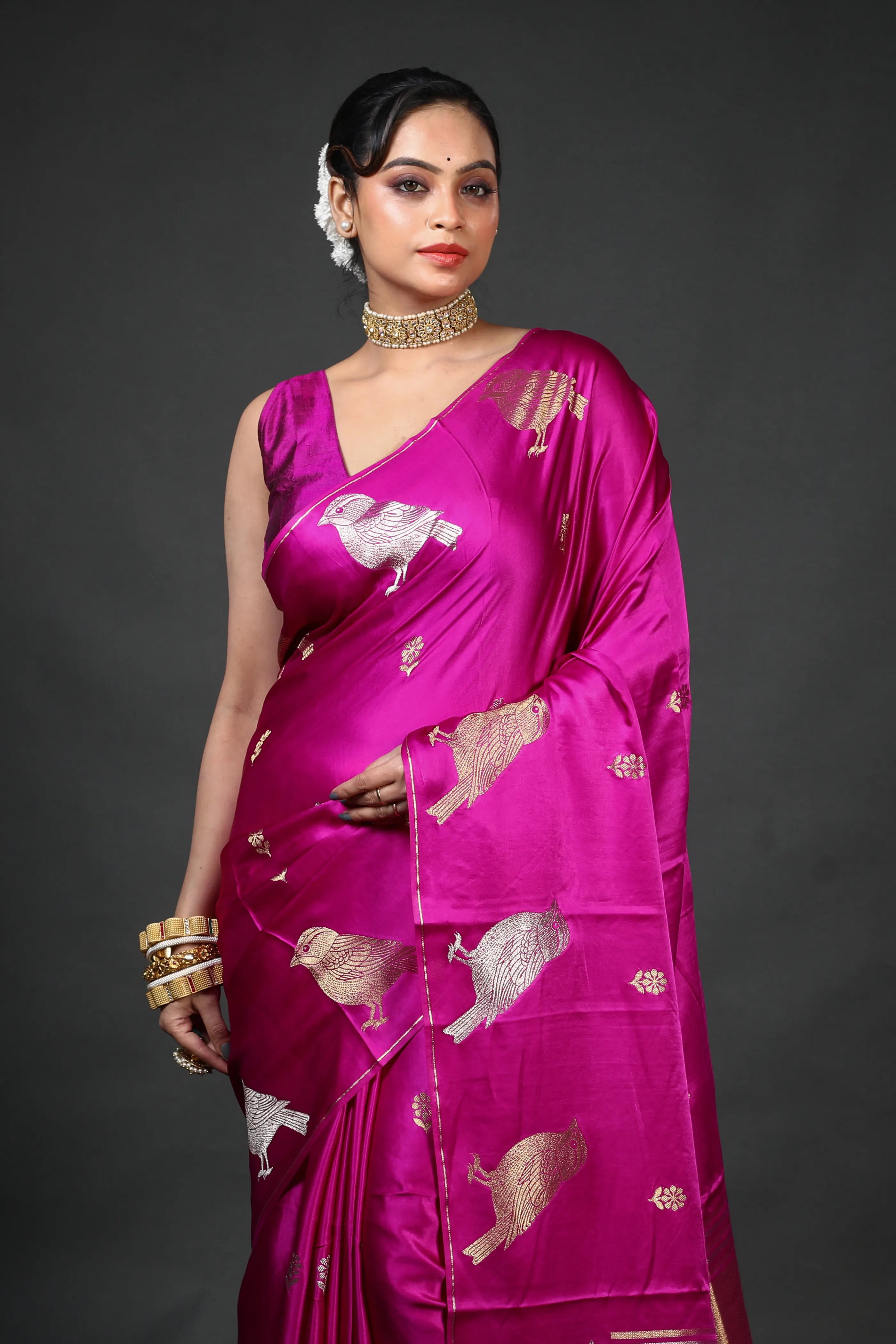 Magenda Semi Mashru Banarasi Saree With Blouse Piece